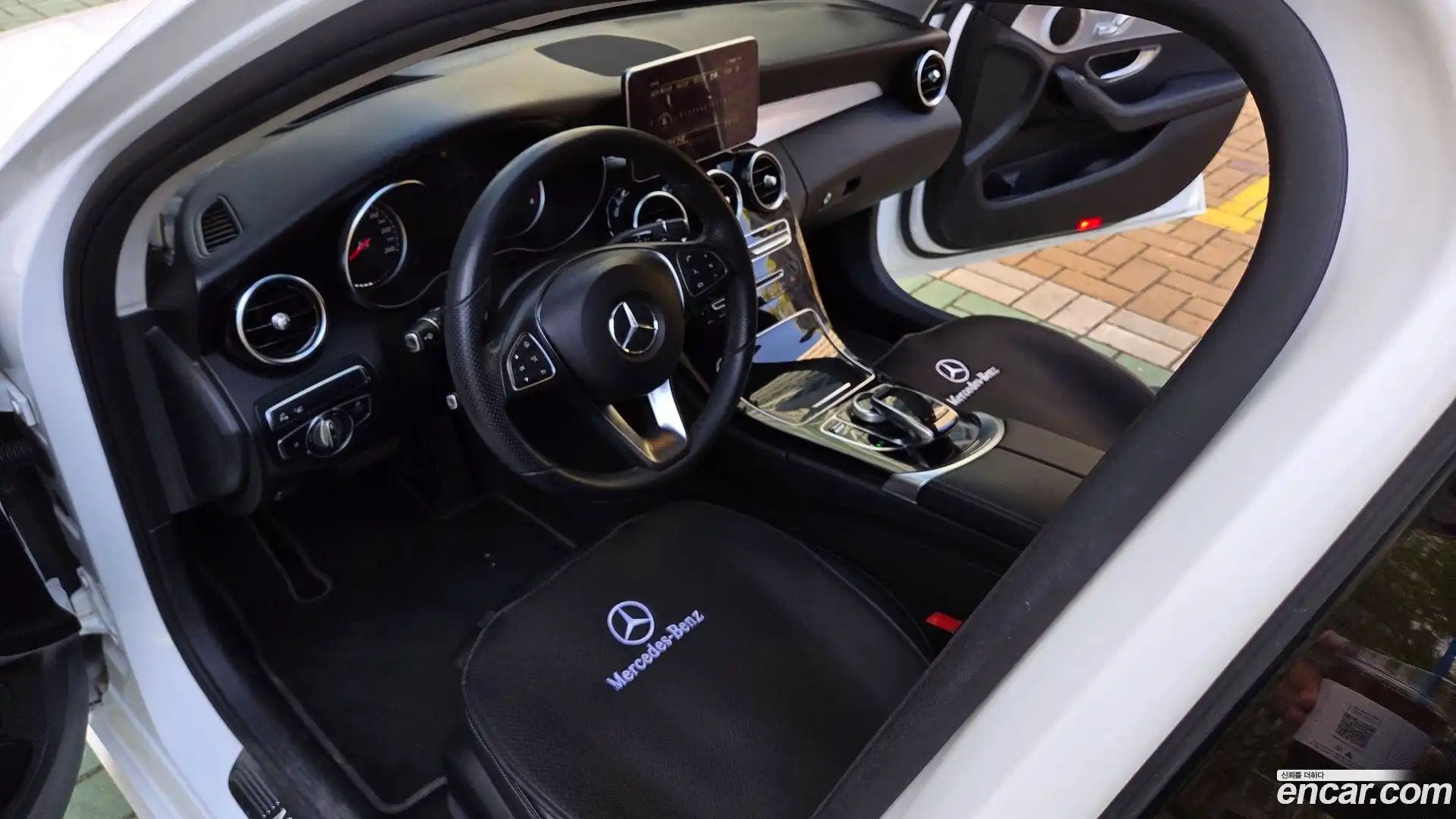C-Class Mercedes-Benz 2017.10-OUTER-005