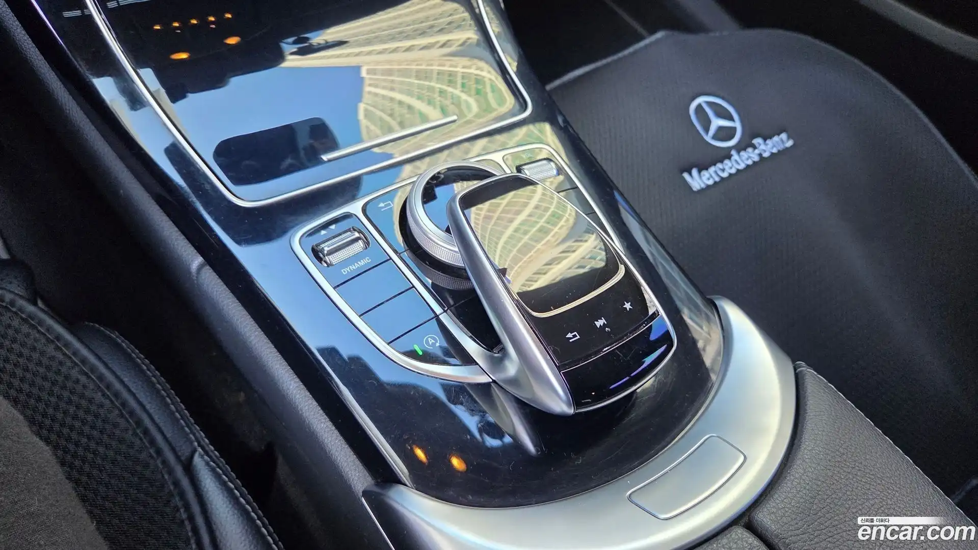 C-Class Mercedes-Benz 2017.10-OUTER-006