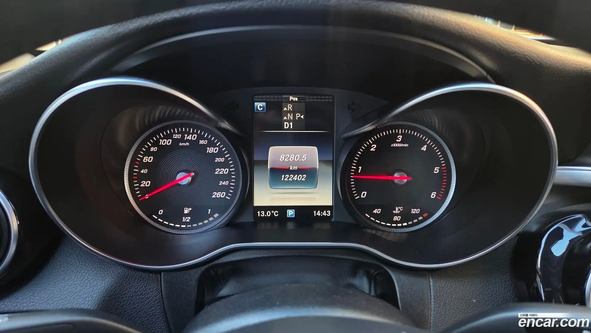 C-Class Mercedes-Benz 2017.10-OPTION-017