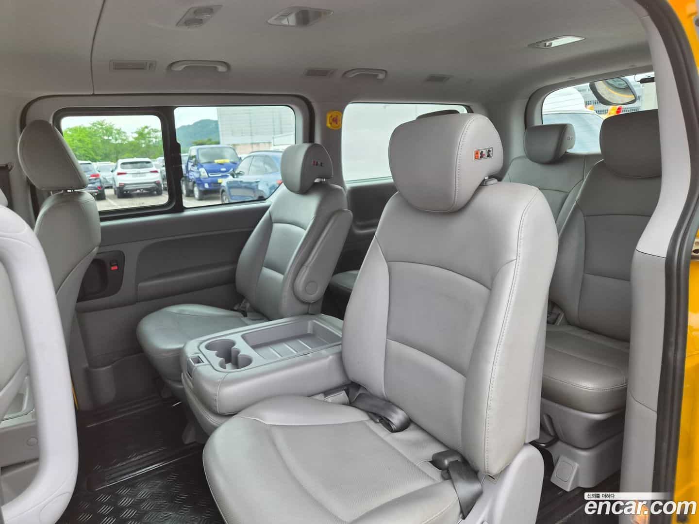 Starex Hyundai 2018.6-INNER-009