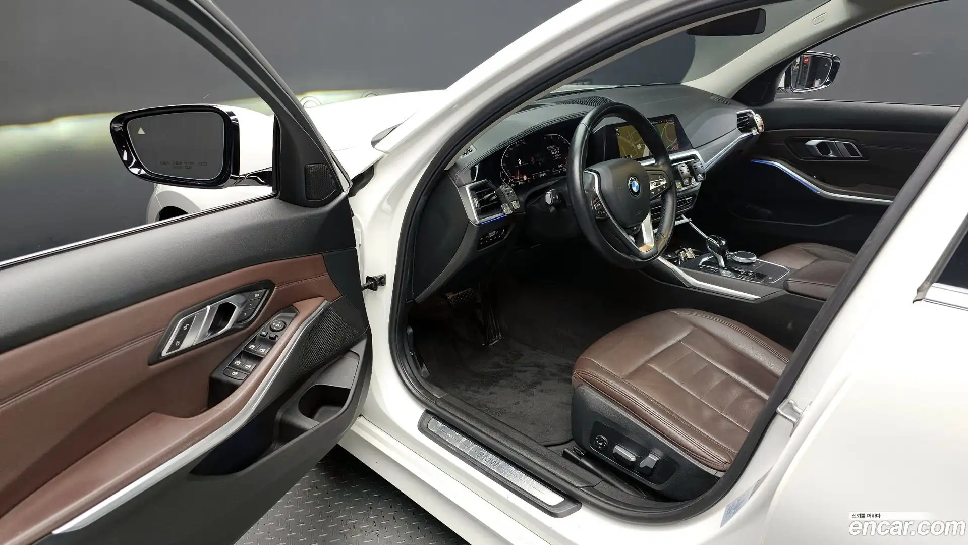 3-Series BMW 2019.3-INNER-010