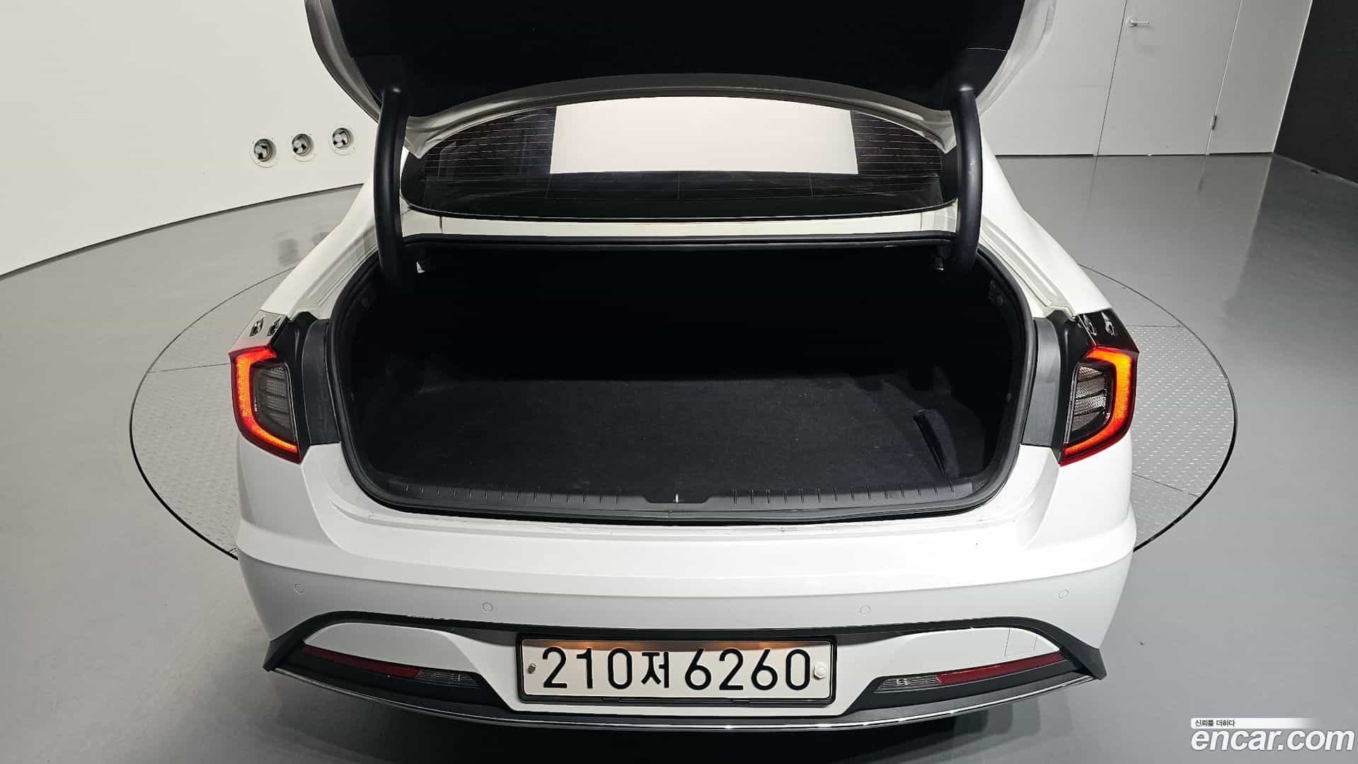 Sonata Hyundai 2021.3-OPTION-043