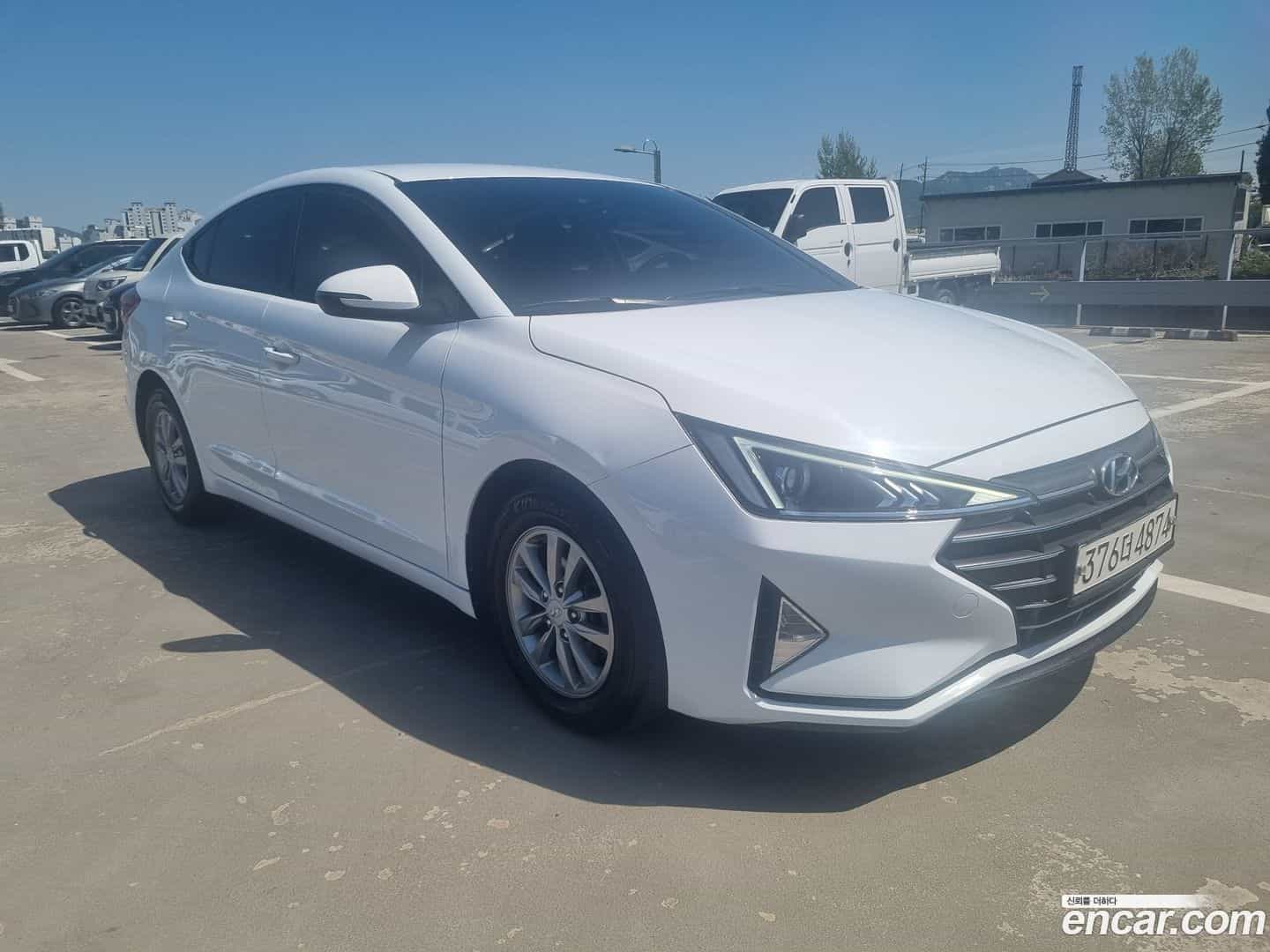 AVANTE Hyundai 2019.10-OUTER-003