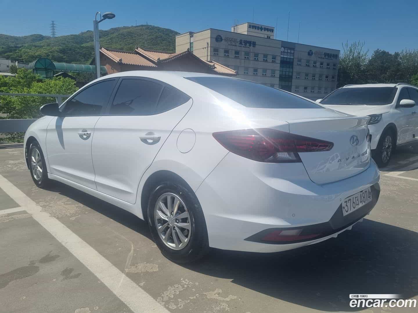 AVANTE Hyundai 2019.10-OUTER-005