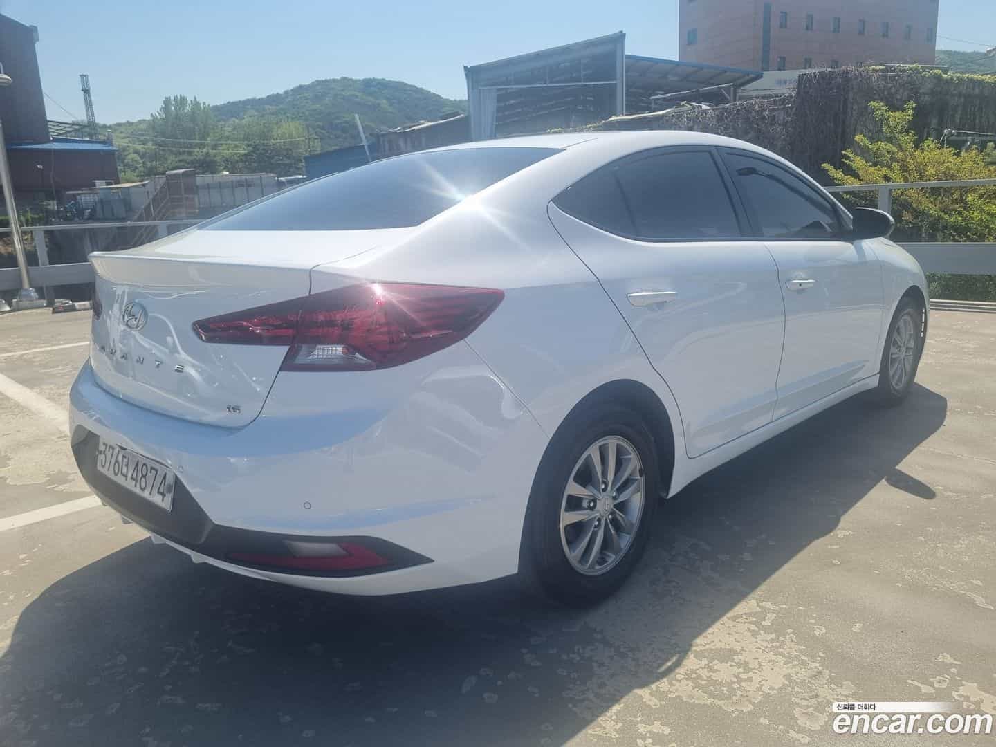 AVANTE Hyundai 2019.10-OUTER-006