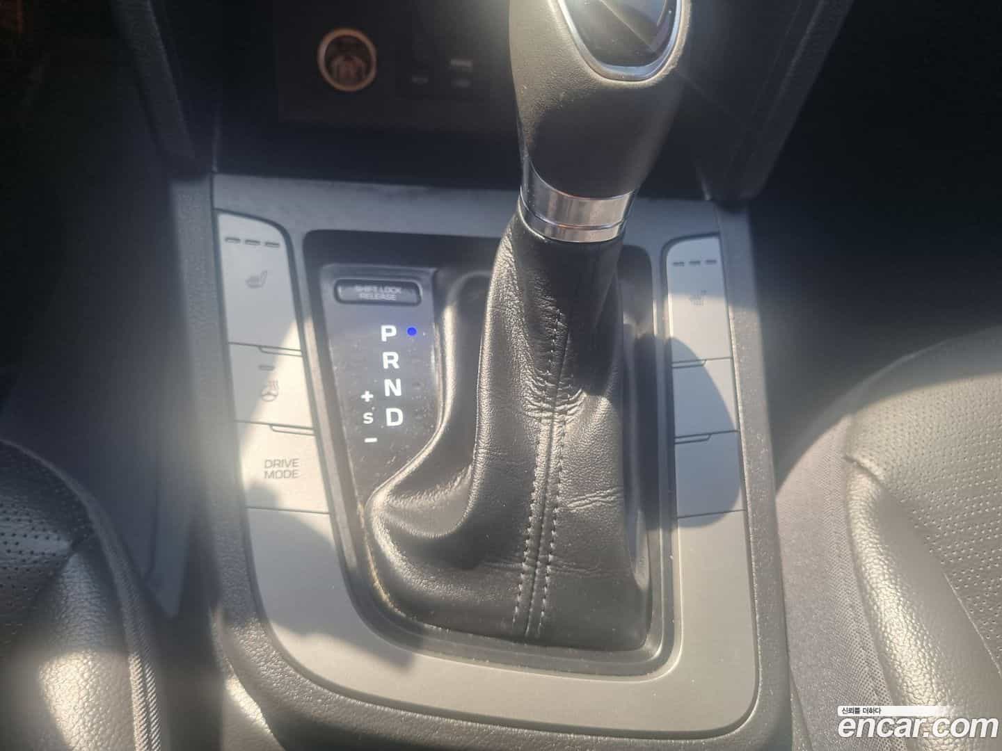 AVANTE Hyundai 2019.10-OPTION-019