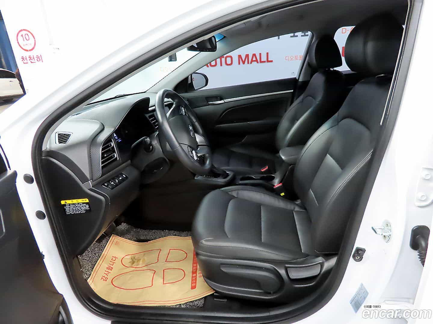 AVANTE Hyundai 2019.9-INNER-010