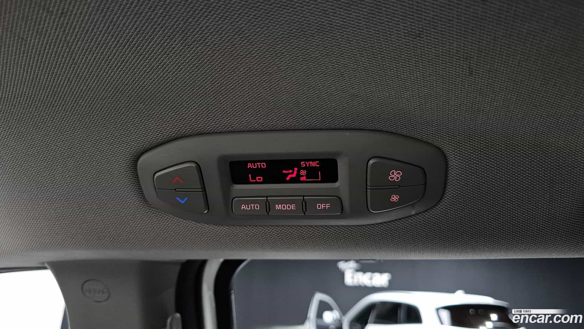Canival Kia 2016.5-OPTION-043