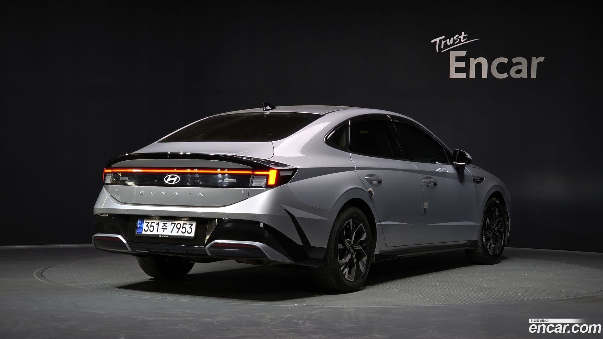 Main__Slider__Photo:Sonata Hyundai 2024.4-1