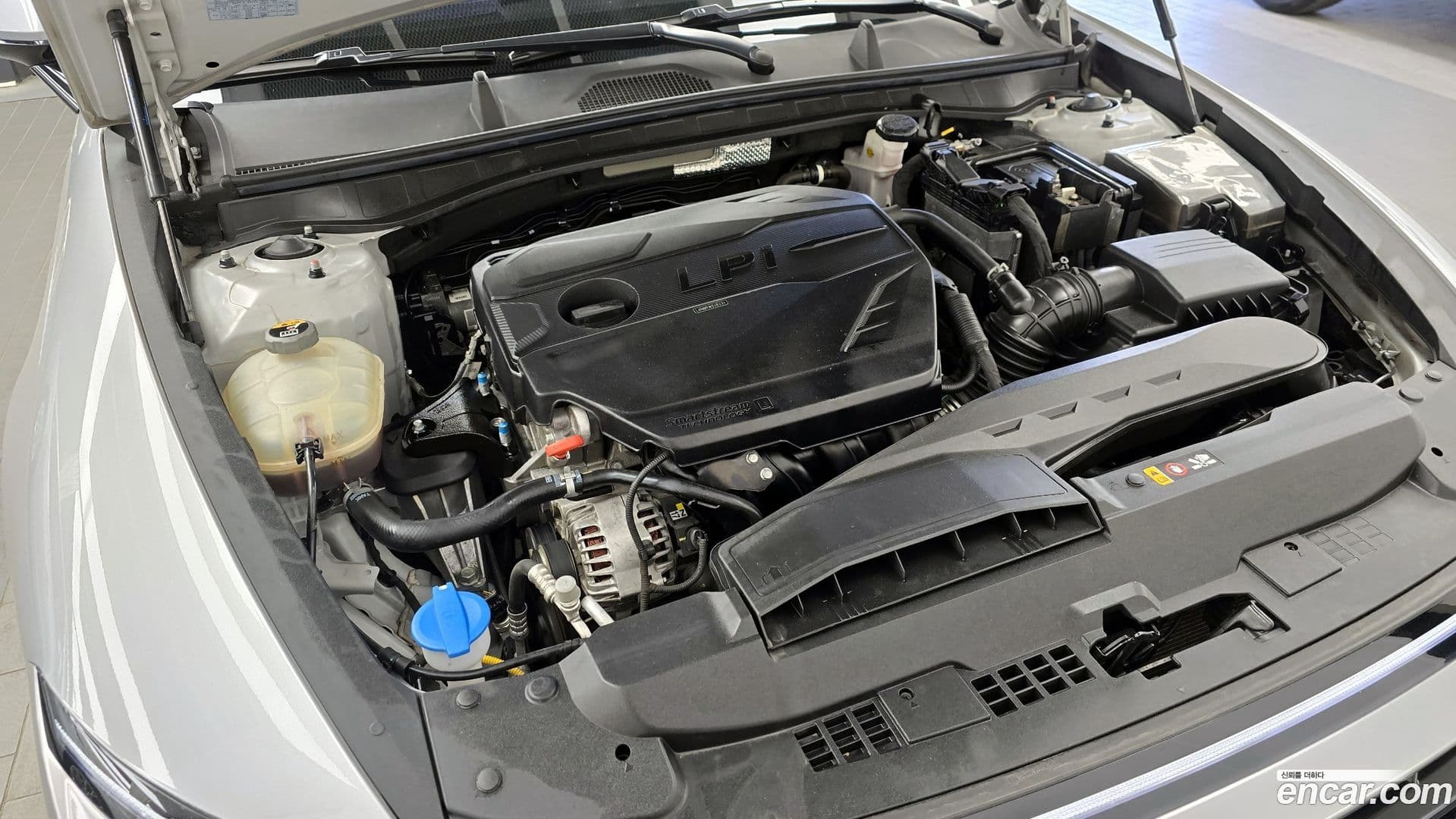 Main__Slider__Photo:Sonata Hyundai 2024.4-5