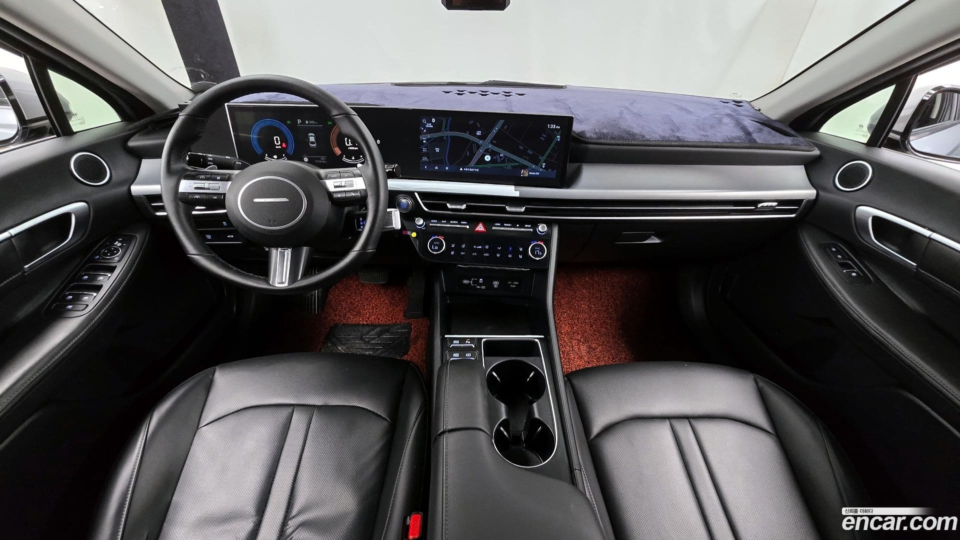 Main__Slider__Photo:Sonata Hyundai 2024.4-6