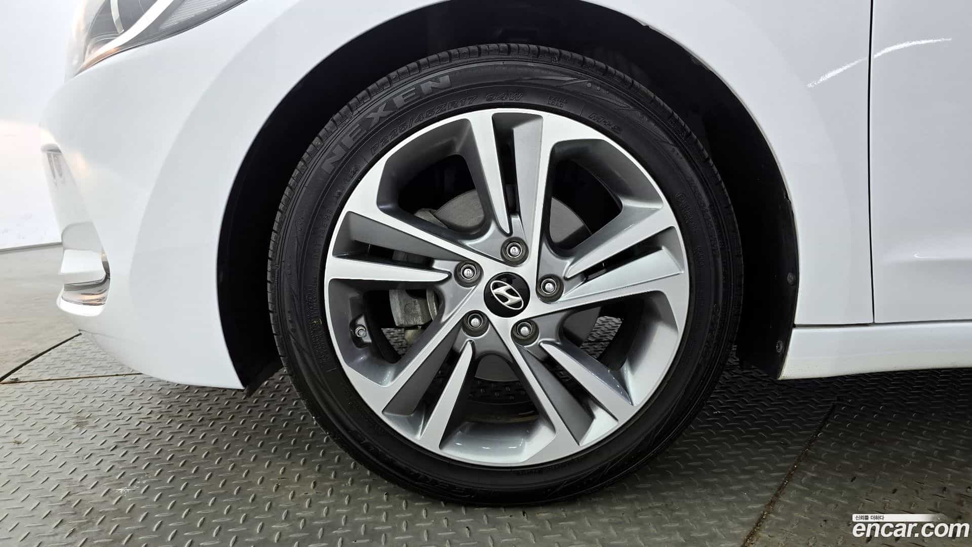 AVANTE Hyundai 2018.3-OUTER-005
