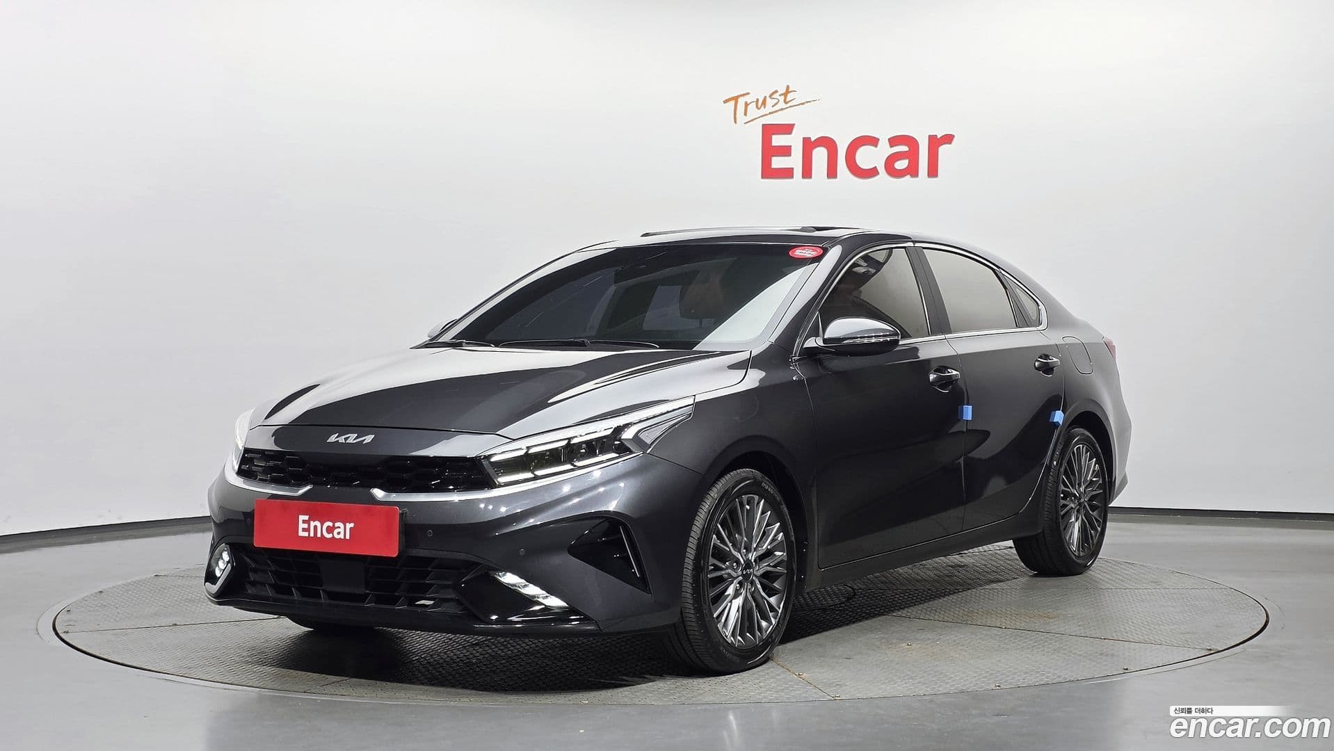 Main__Slider__Photo:K3 Kia 2022.1-0