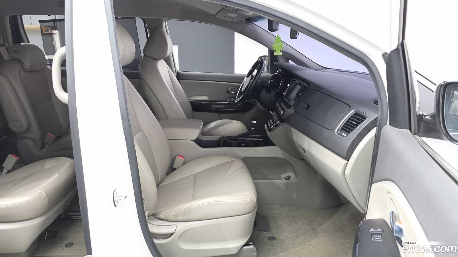 Canival Kia 2017.4-OPTION-015