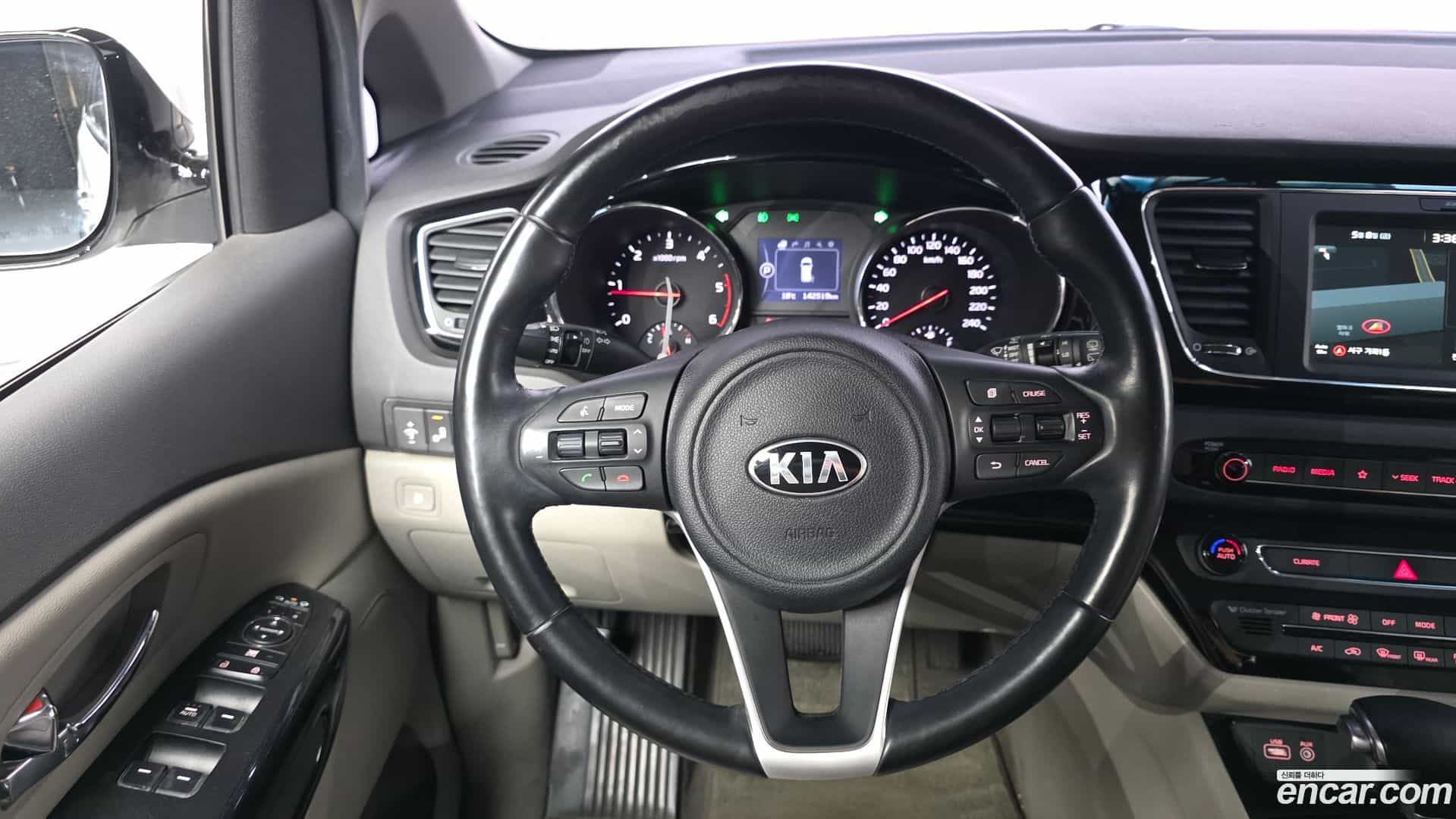 Canival Kia 2017.4-OPTION-017