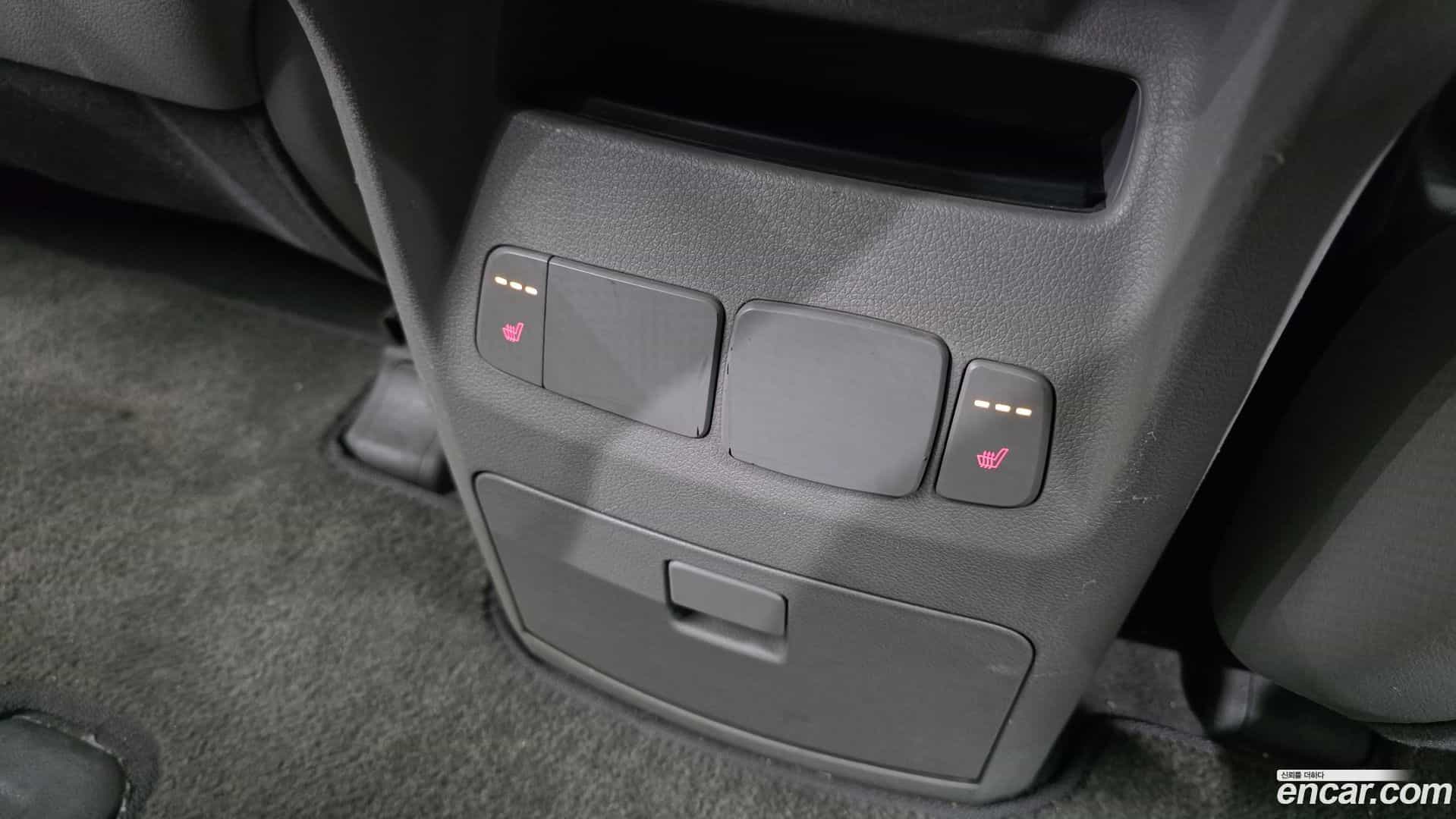 Canival Kia 2017.4-OPTION-023