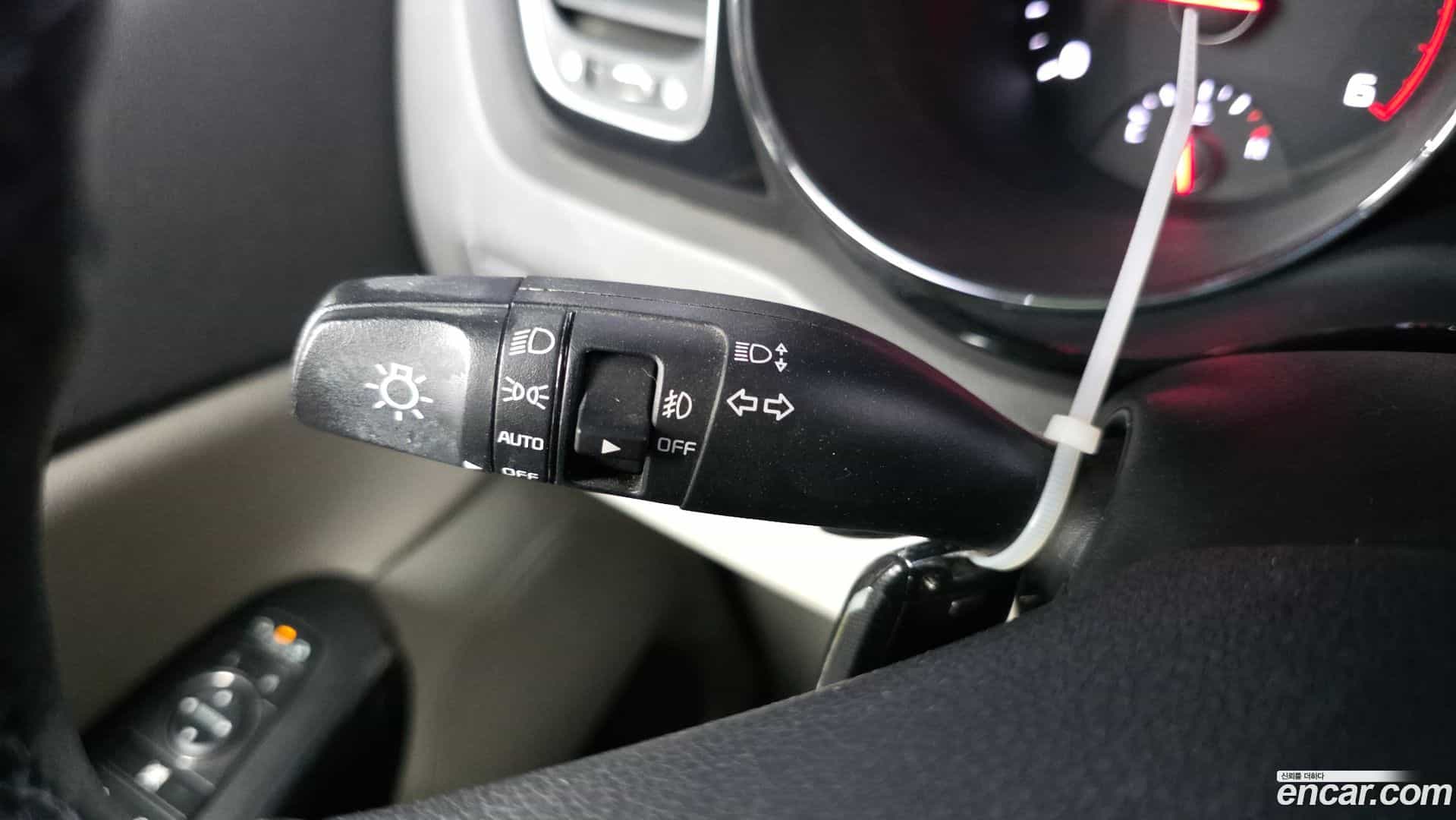 Canival Kia 2017.4-OPTION-041