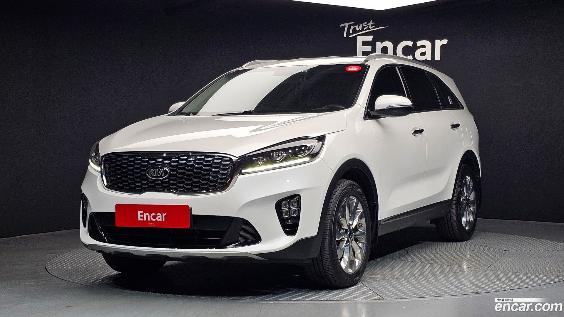 Main__Slider__Photo:Sorento Kia 2018.2-0