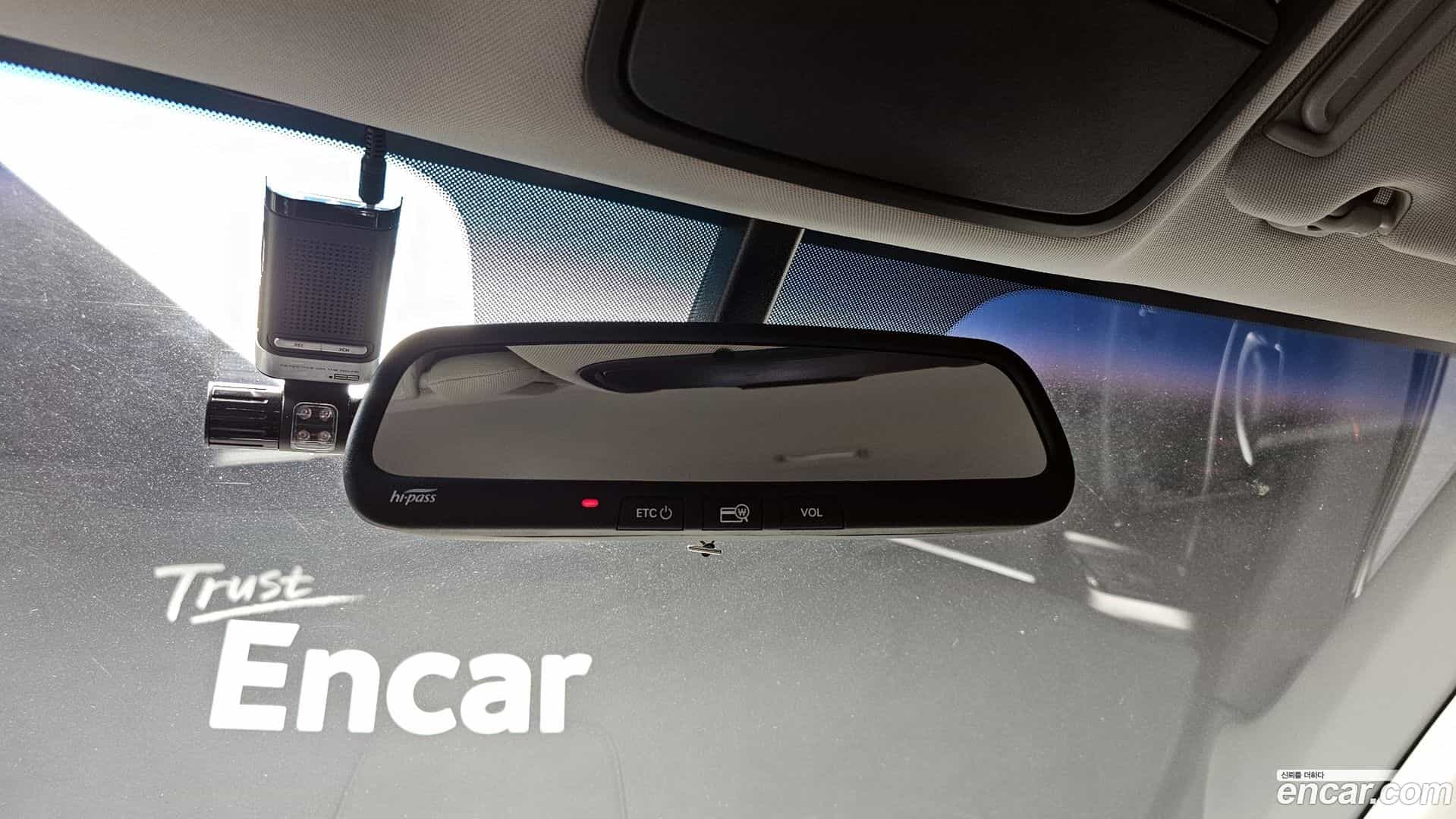 Sorento Kia 2018.2-OPTION-021