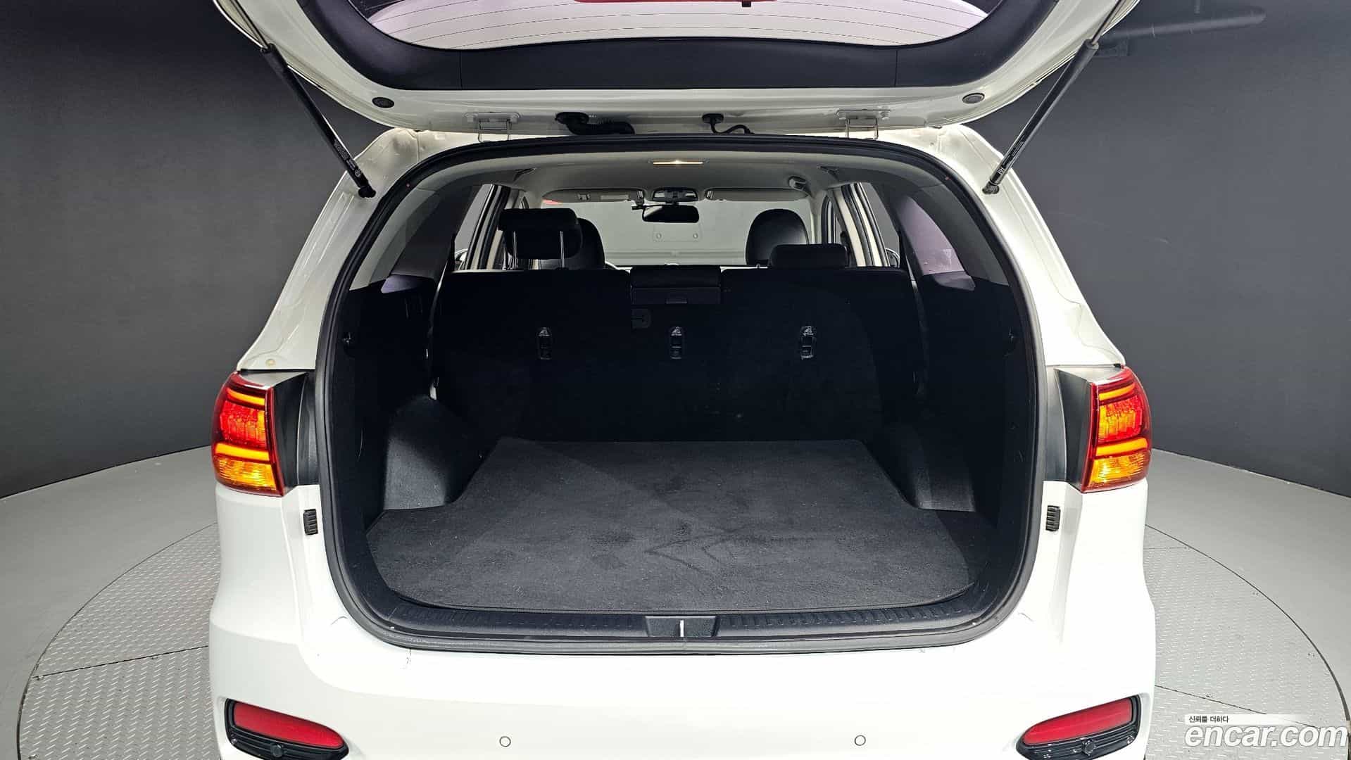 Sorento Kia 2018.2-OPTION-024