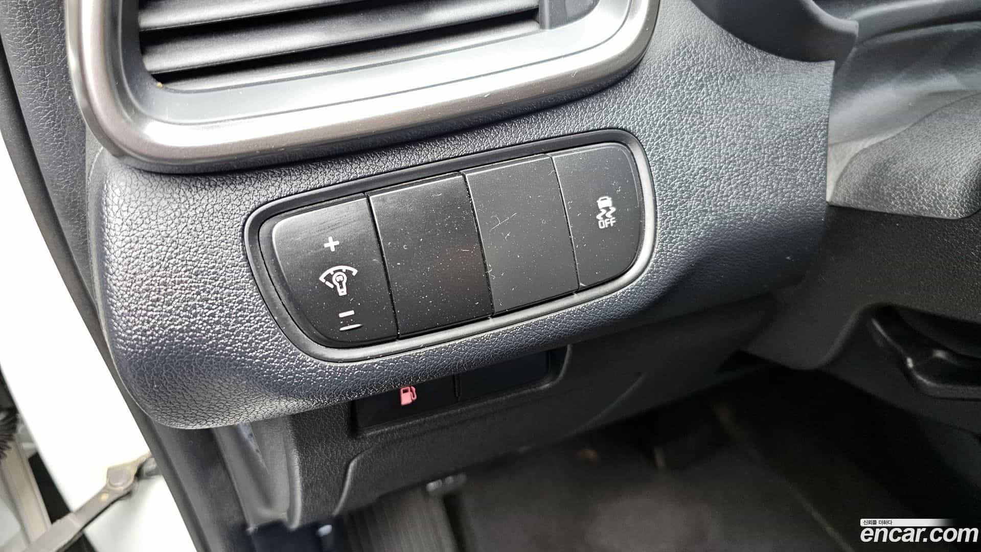 Sorento Kia 2018.2-OPTION-042
