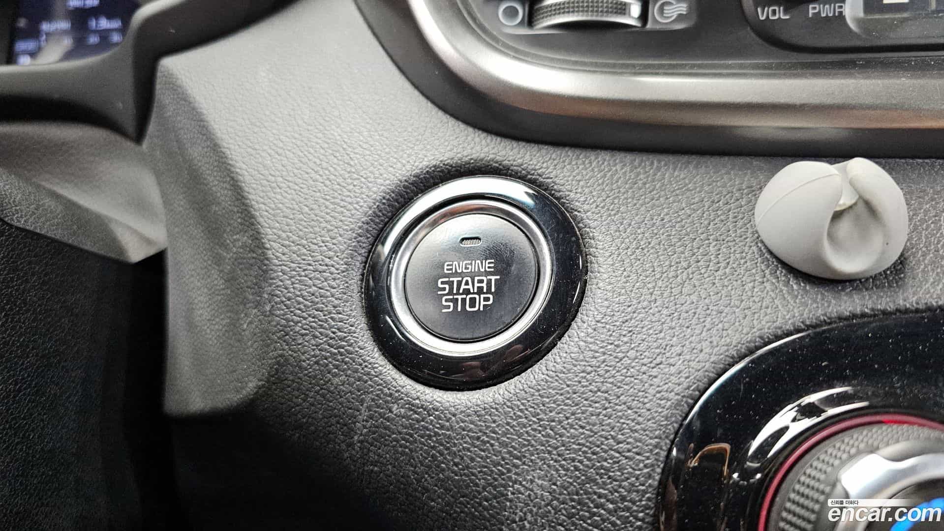 Sorento Kia 2018.2-OPTION-044