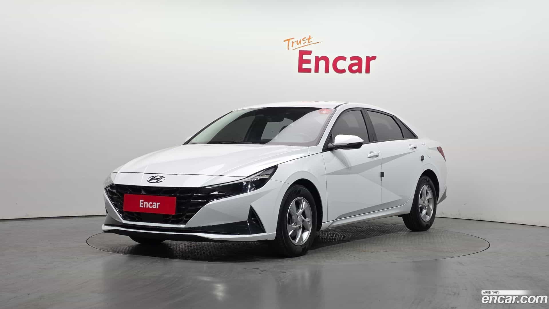 AVANTE Hyundai 2021.6-OUTER-001