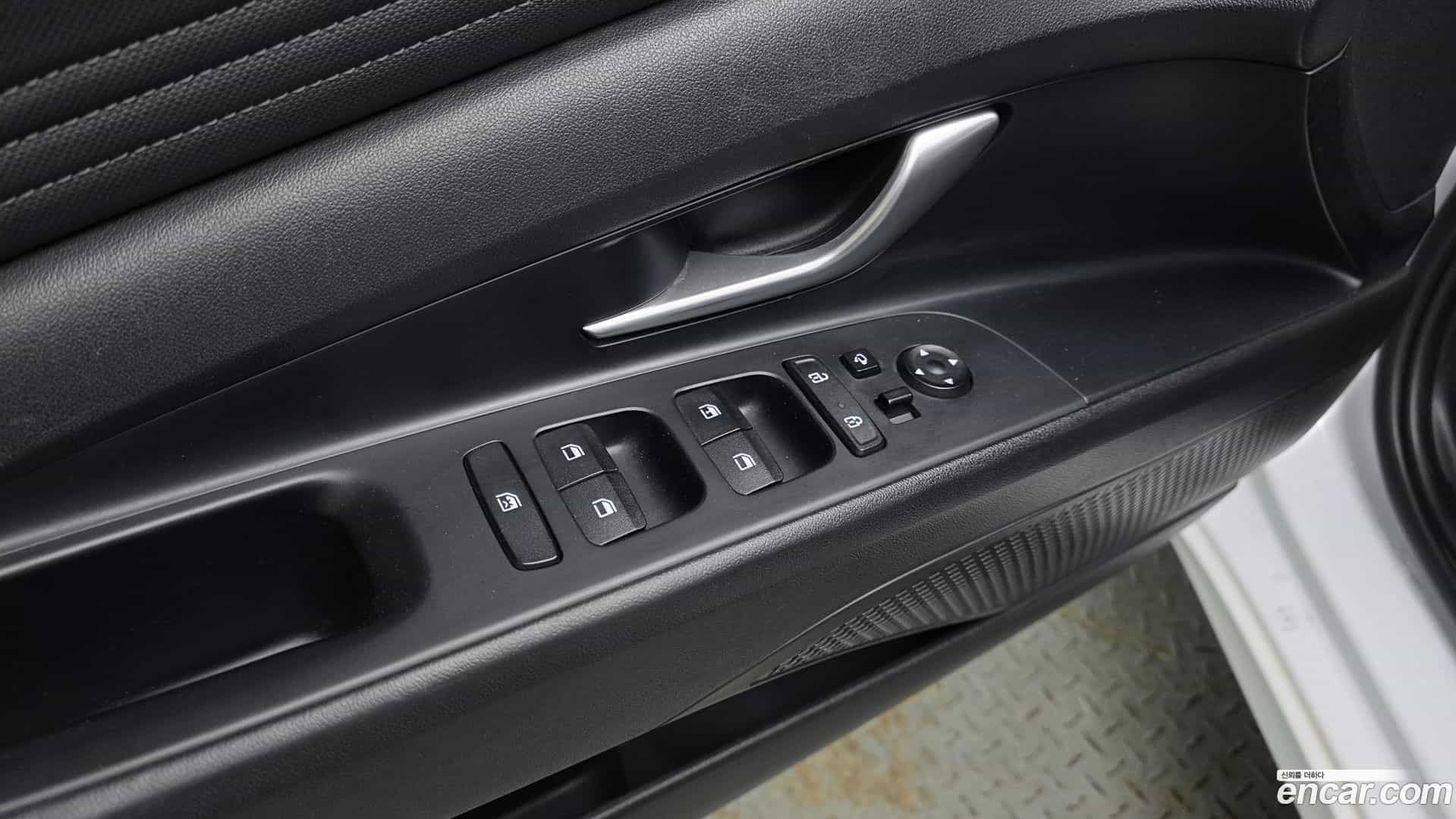 AVANTE Hyundai 2021.6-OPTION-023