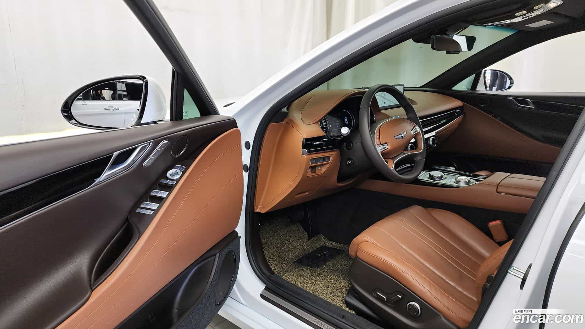 G80 Genesis 2023.8-INNER-010