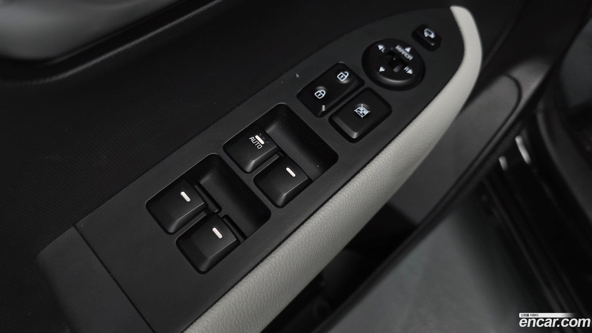 Main__Slider__Photo:RAY Kia 2023.5-27