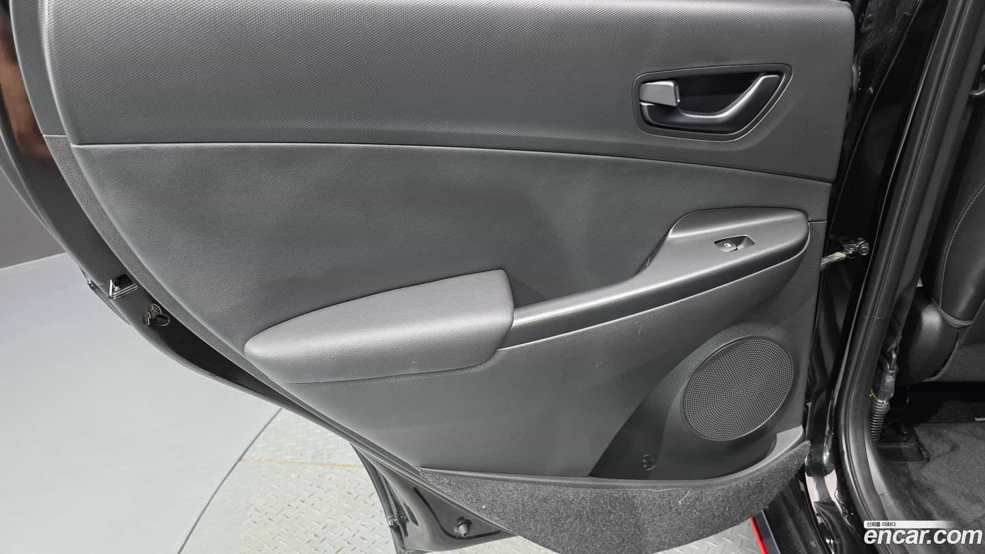 Kona Hyundai 2021.11-INNER-035