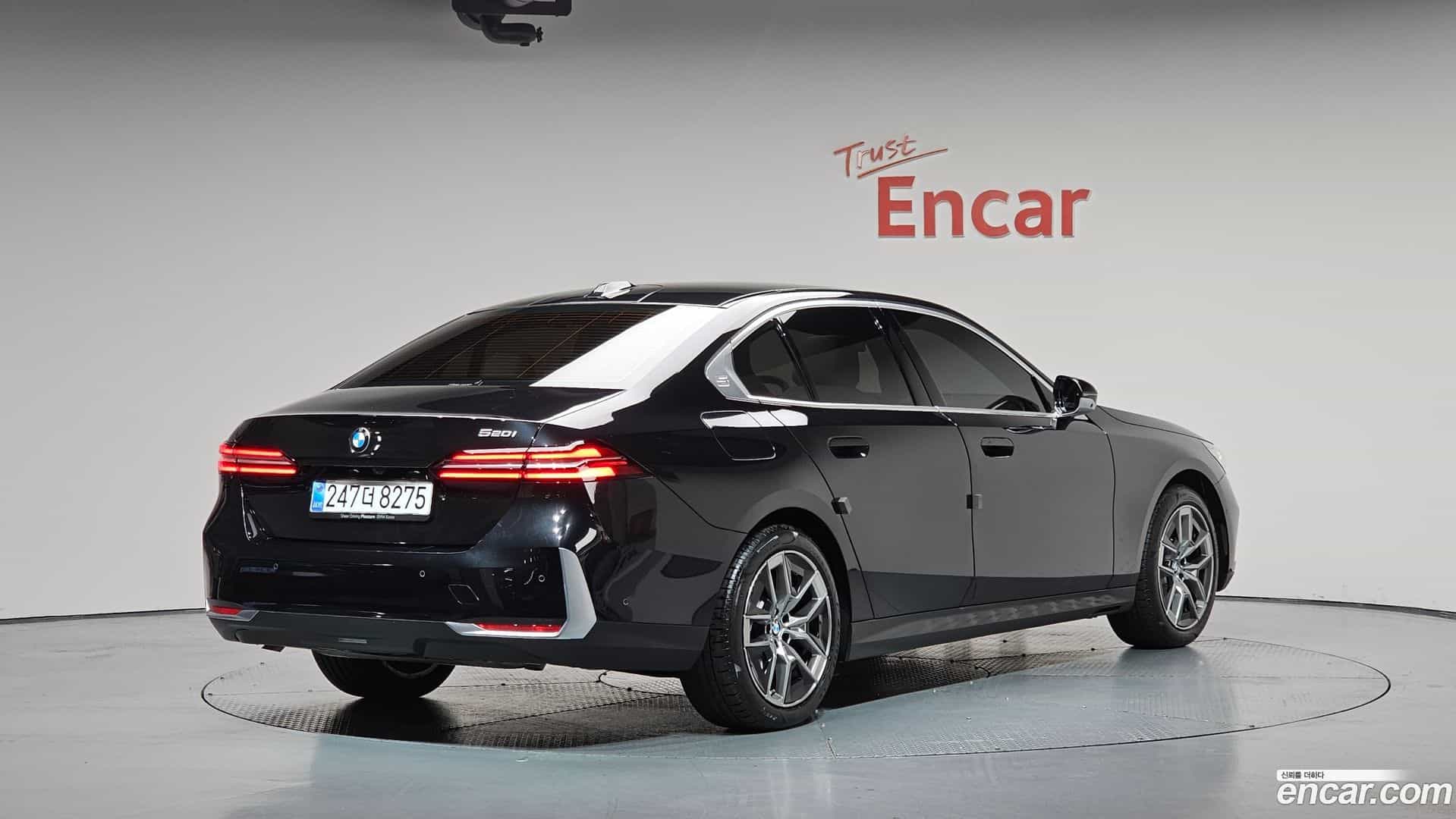 5-Series BMW 2025.5-OUTER-002