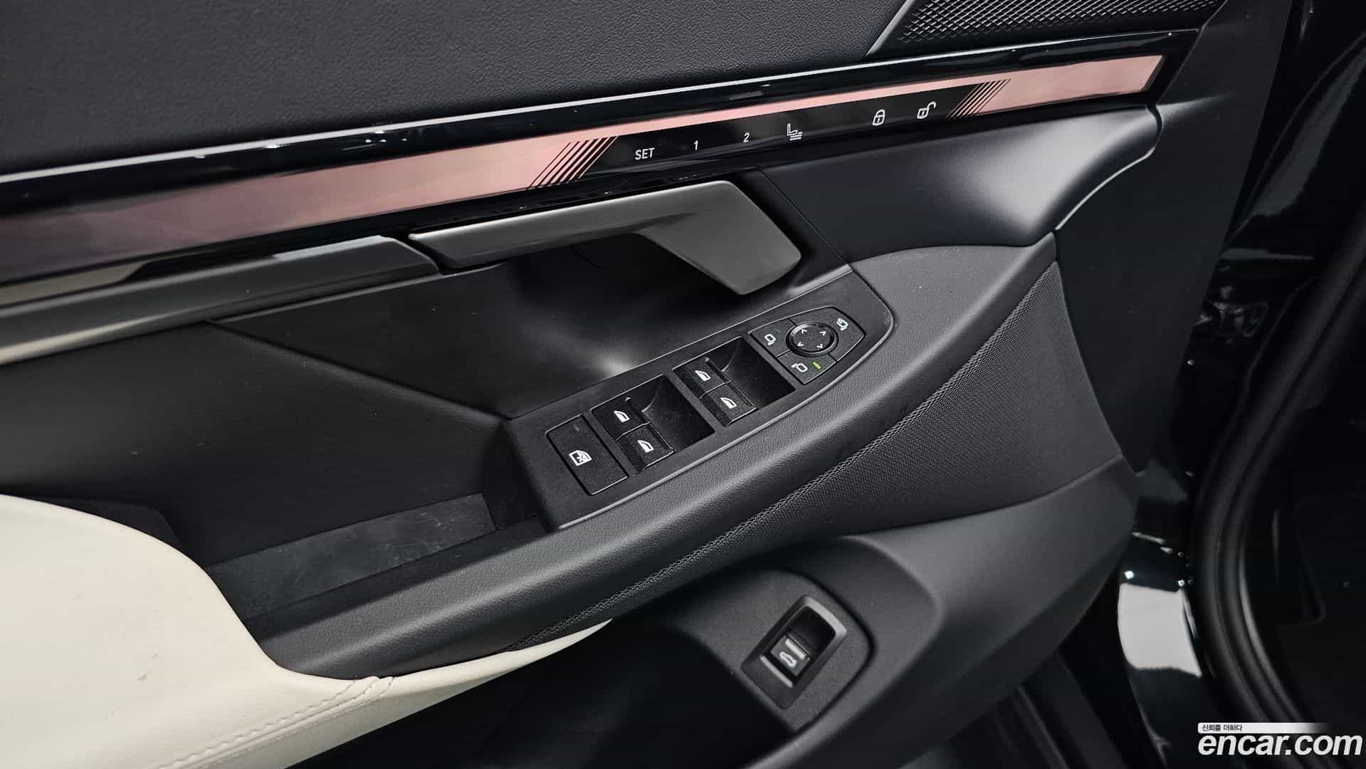 5-Series BMW 2025.5-OPTION-022