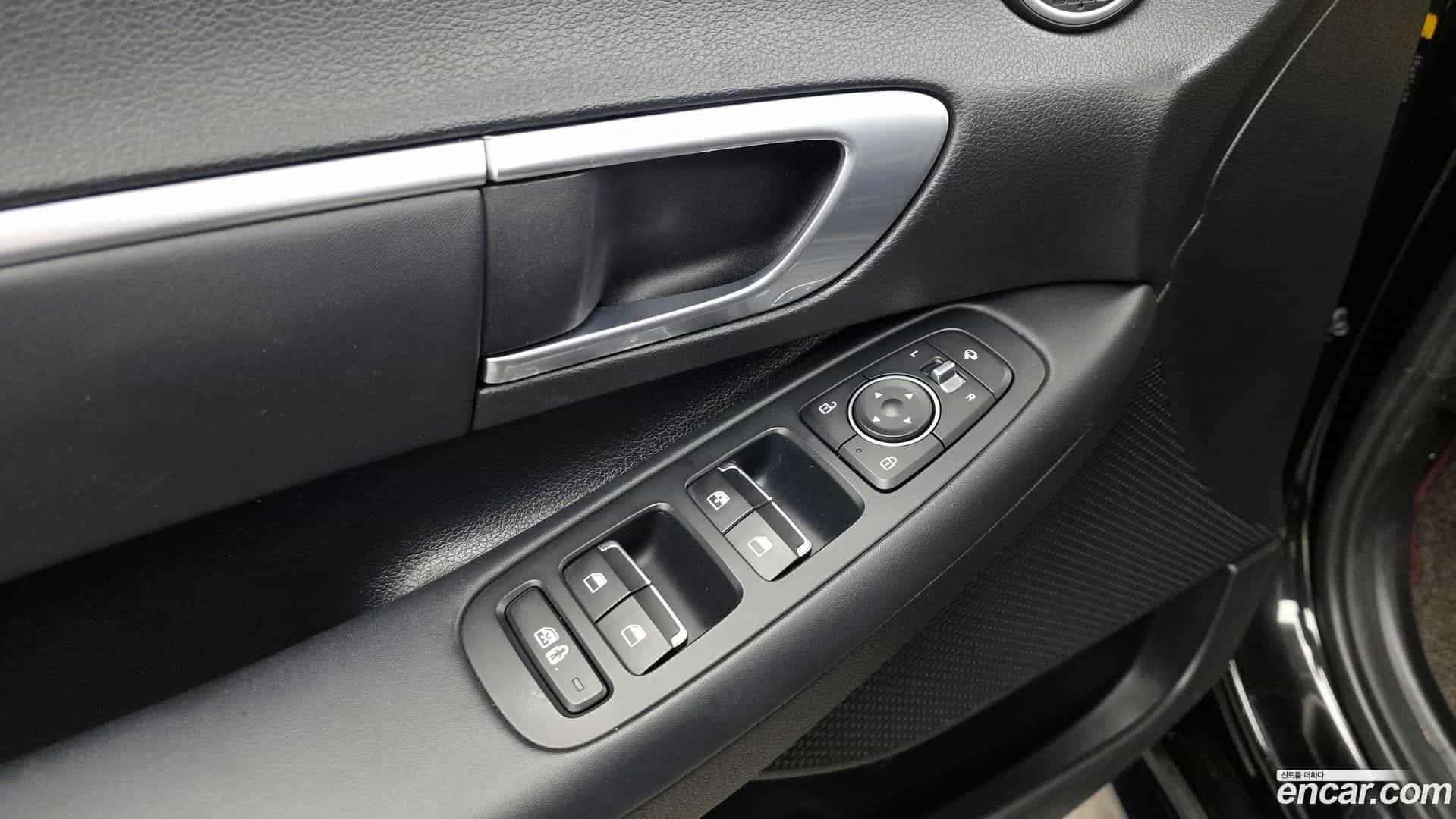 Sonata Hyundai 2019.10-OPTION-042