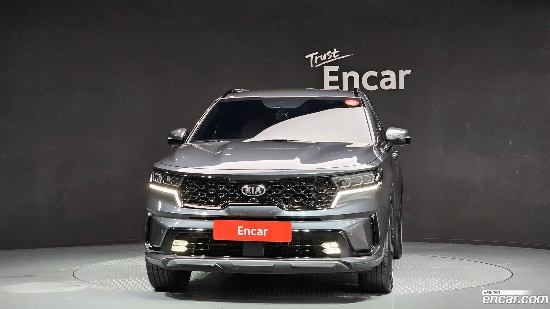 Main__Slider__Photo:Sorento Kia 2021.6-2
