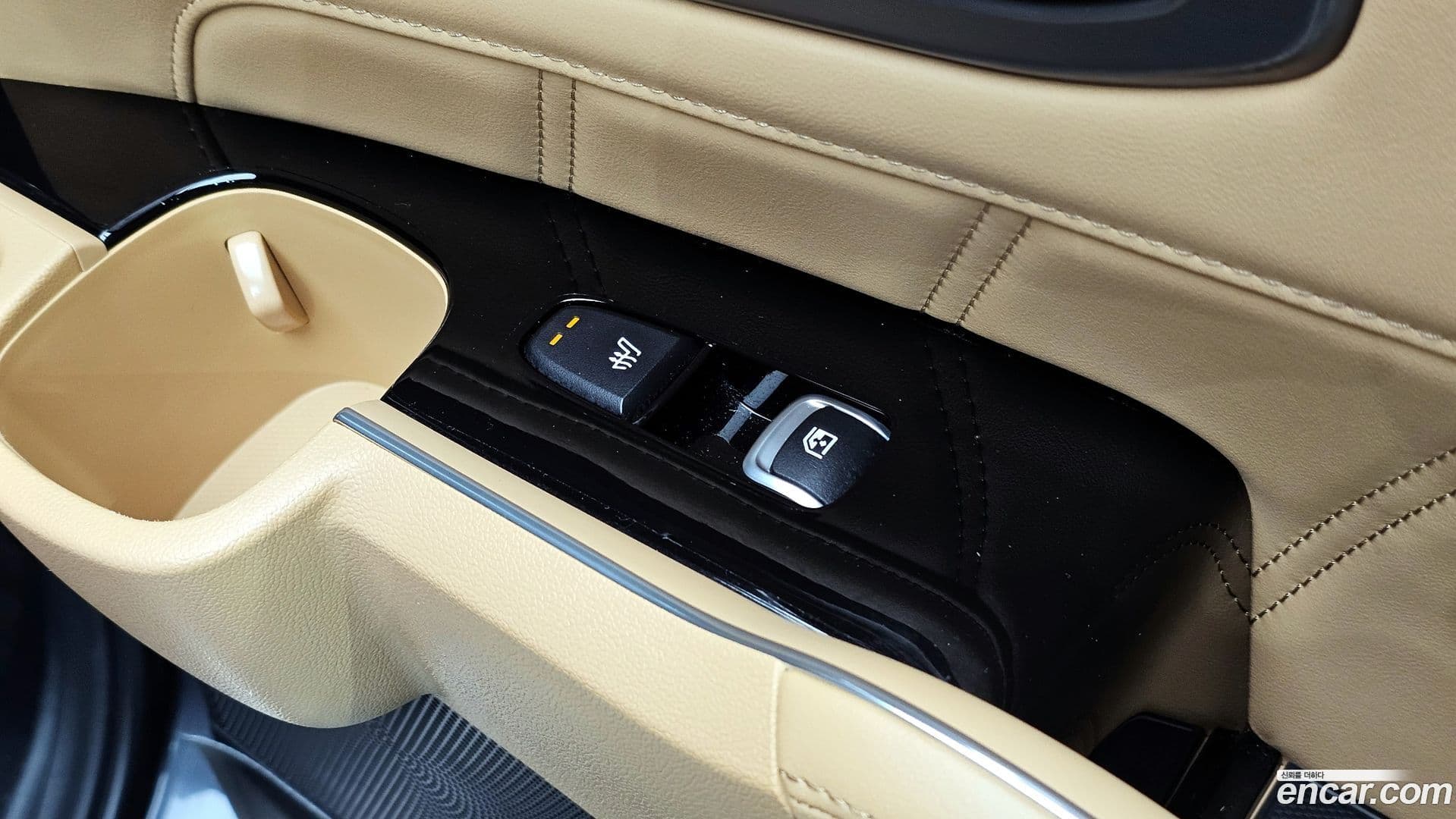 Main__Slider__Photo:Sorento Kia 2021.6-16