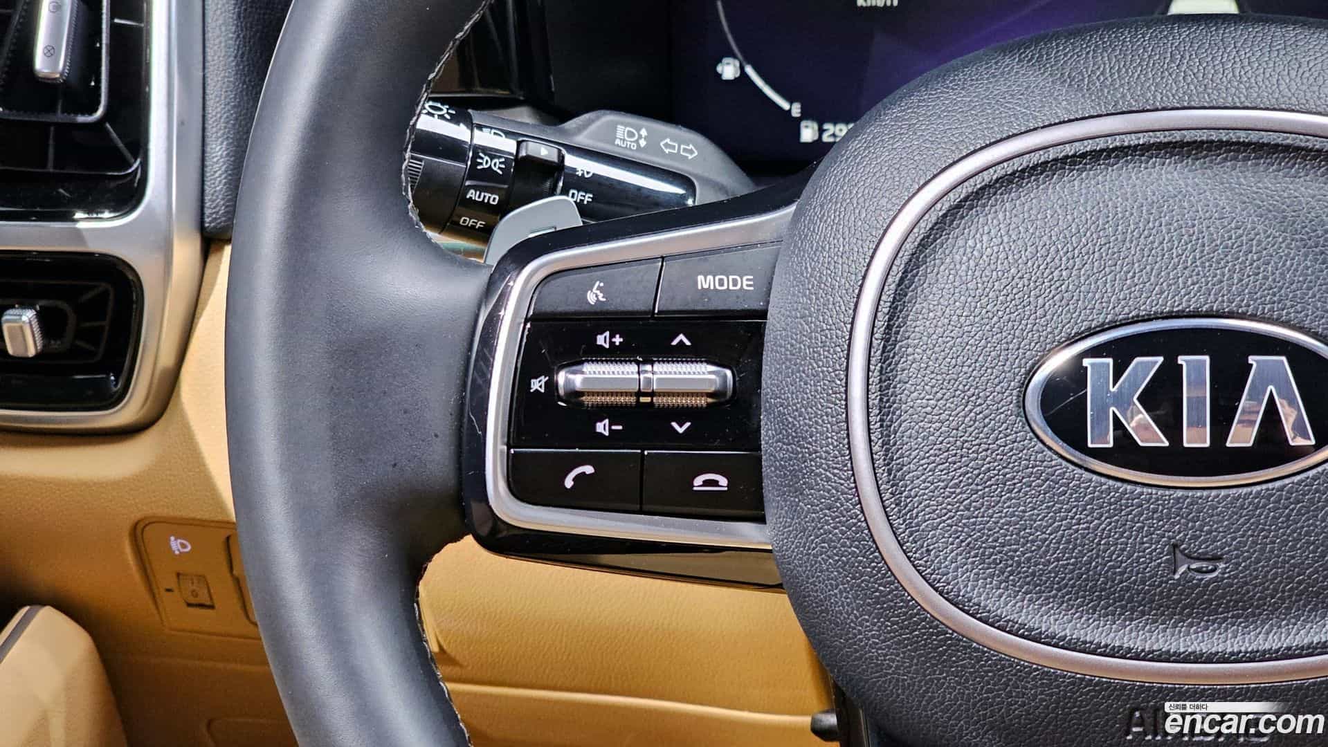 Sorento Kia 2021.6-OPTION-043