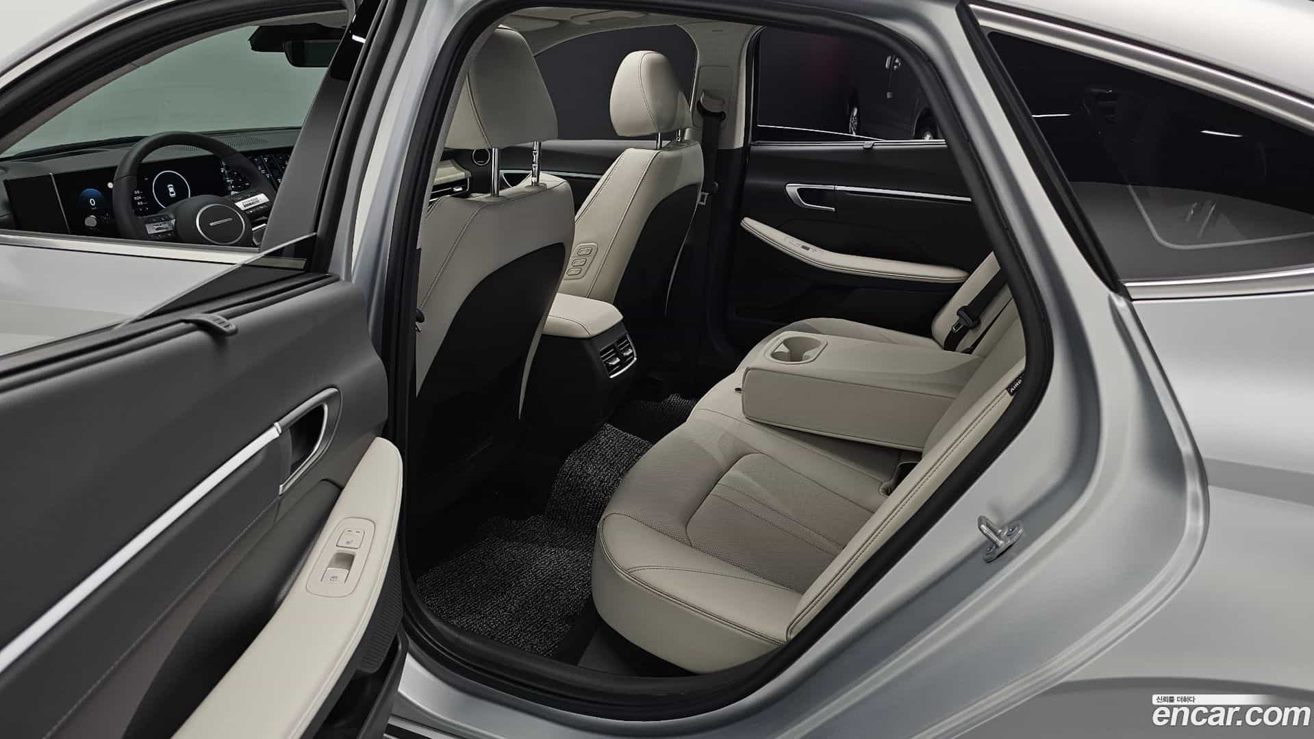 Sonata Hyundai 2025.3-OPTION-016