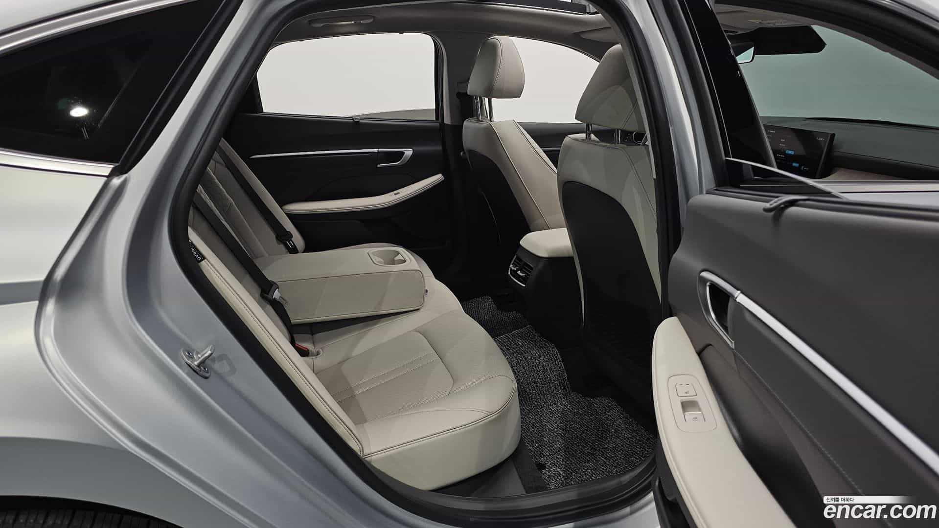 Sonata Hyundai 2025.3-INNER-036