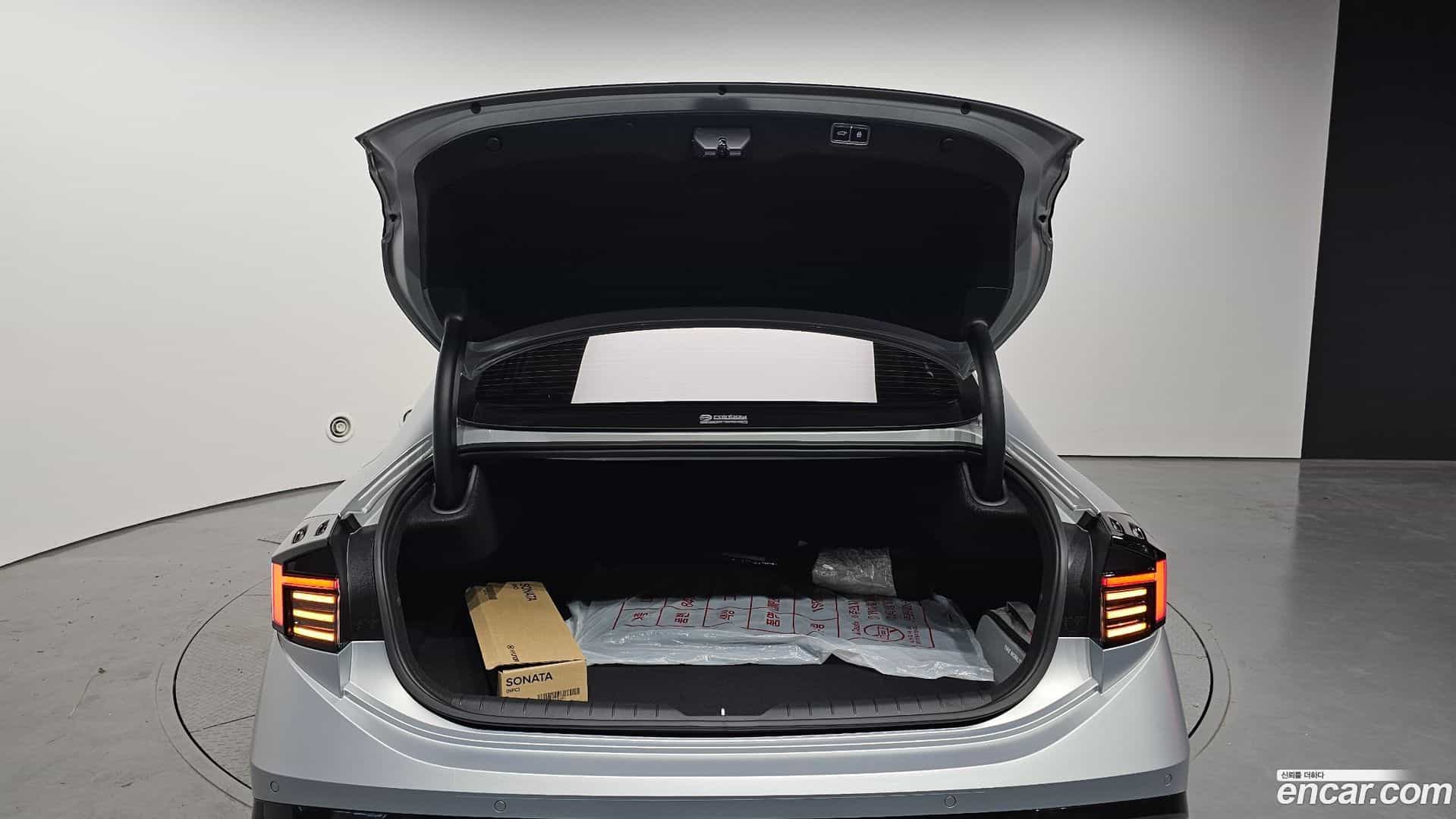 Sonata Hyundai 2025.3-OPTION-045