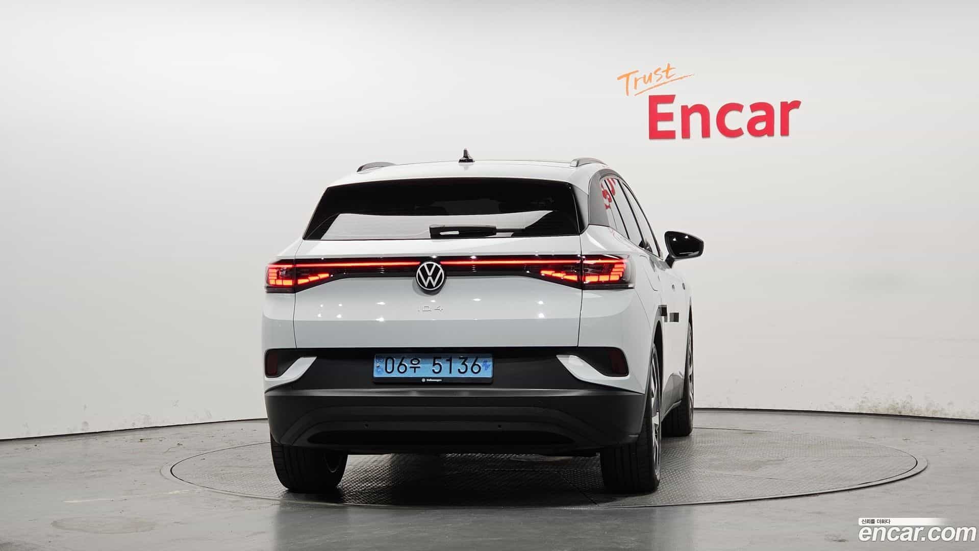 ID.4 Volkswagen 2023.10-OUTER-004