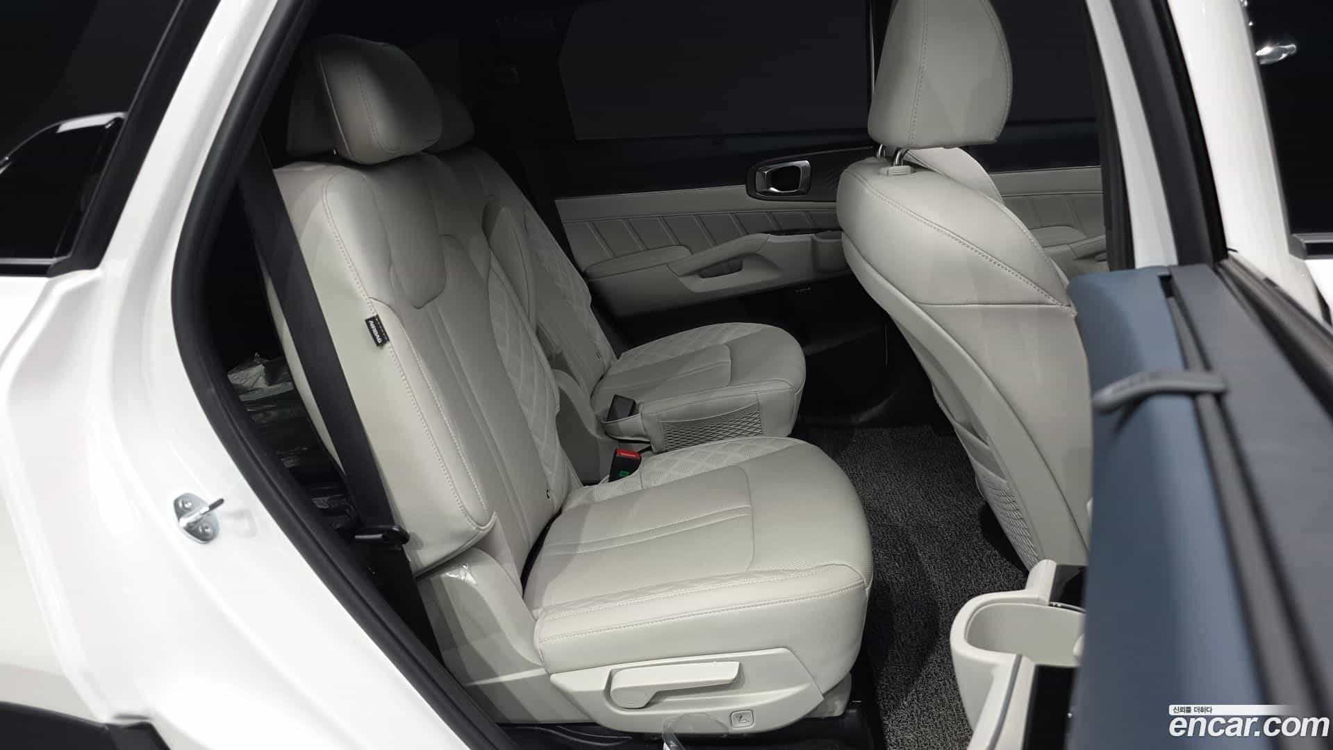 Sorento Kia 2024.3-OPTION-016