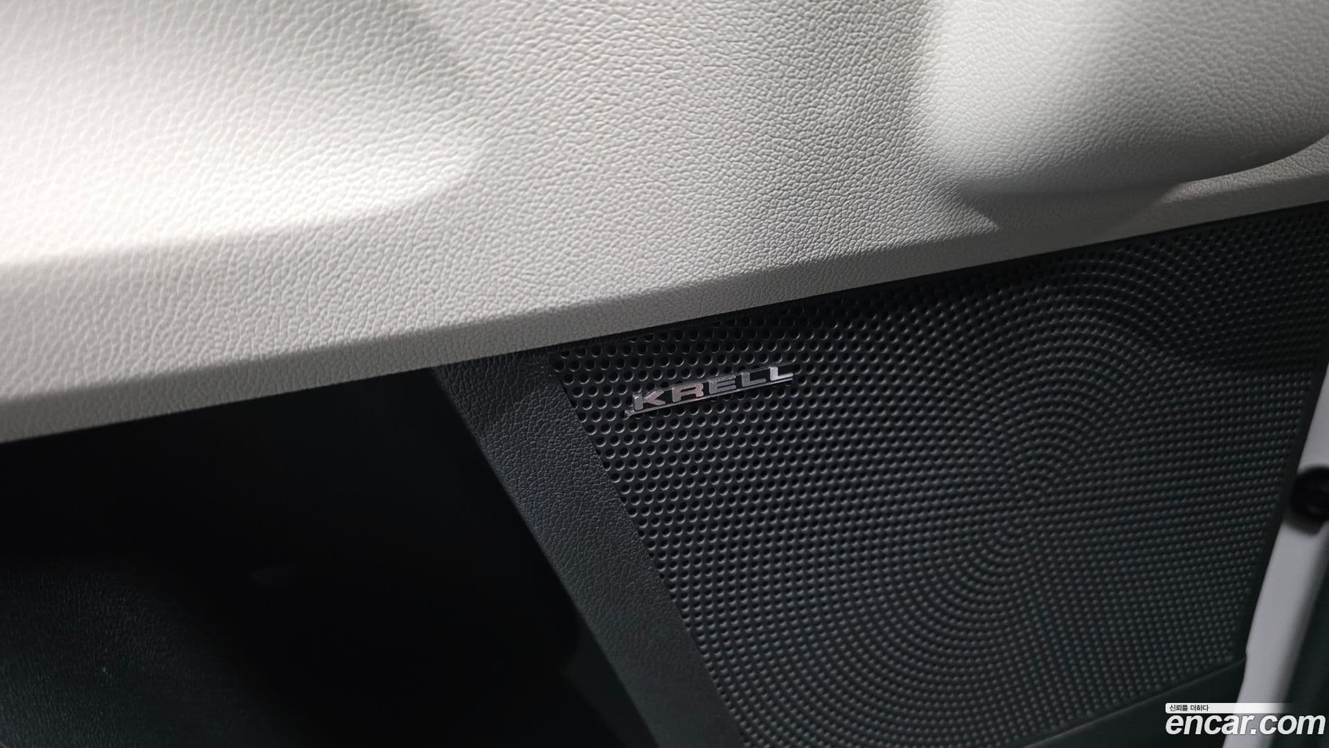 Main__Slider__Photo:Sorento Kia 2024.3-36