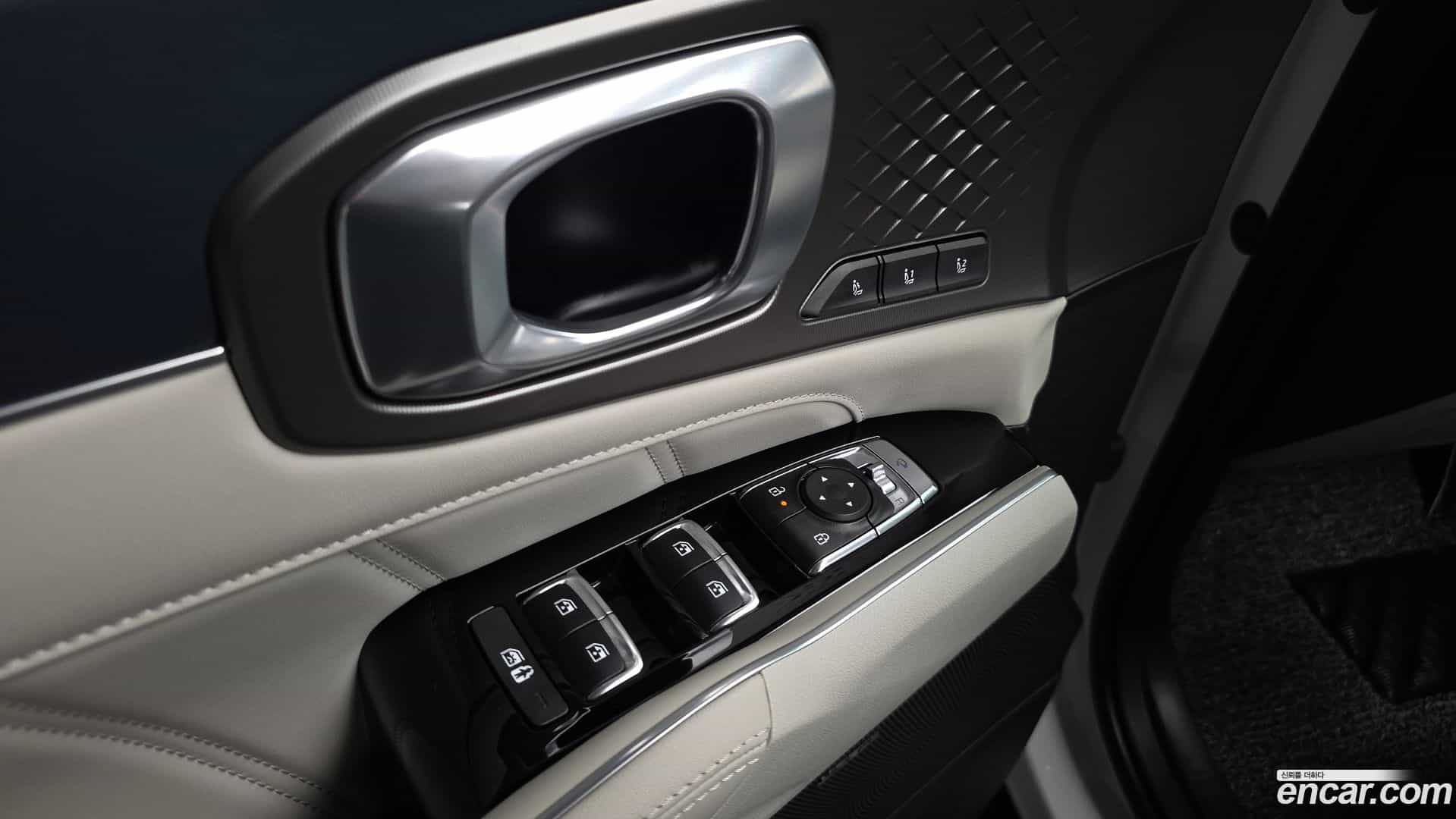 Sorento Kia 2024.3-OPTION-054
