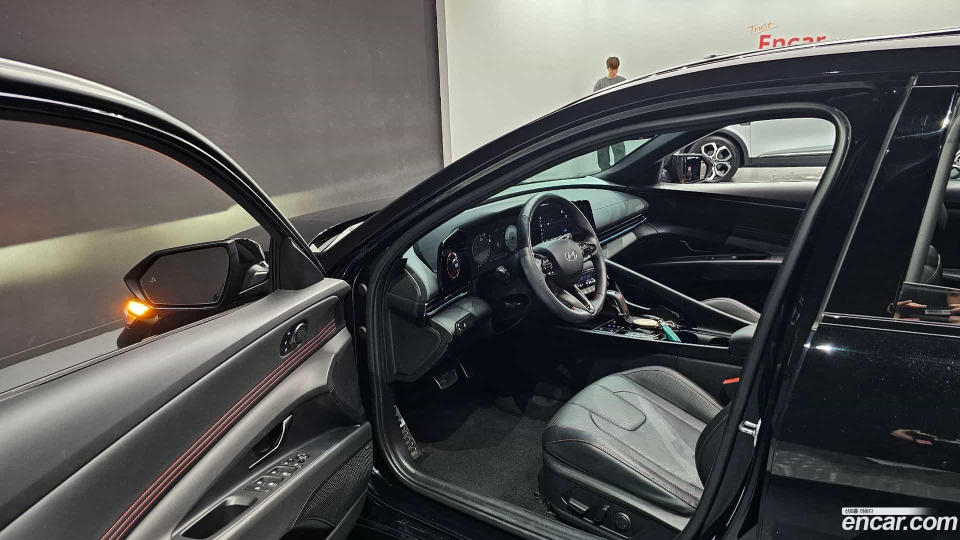 AVANTE Hyundai 2024.0-INNER-010
