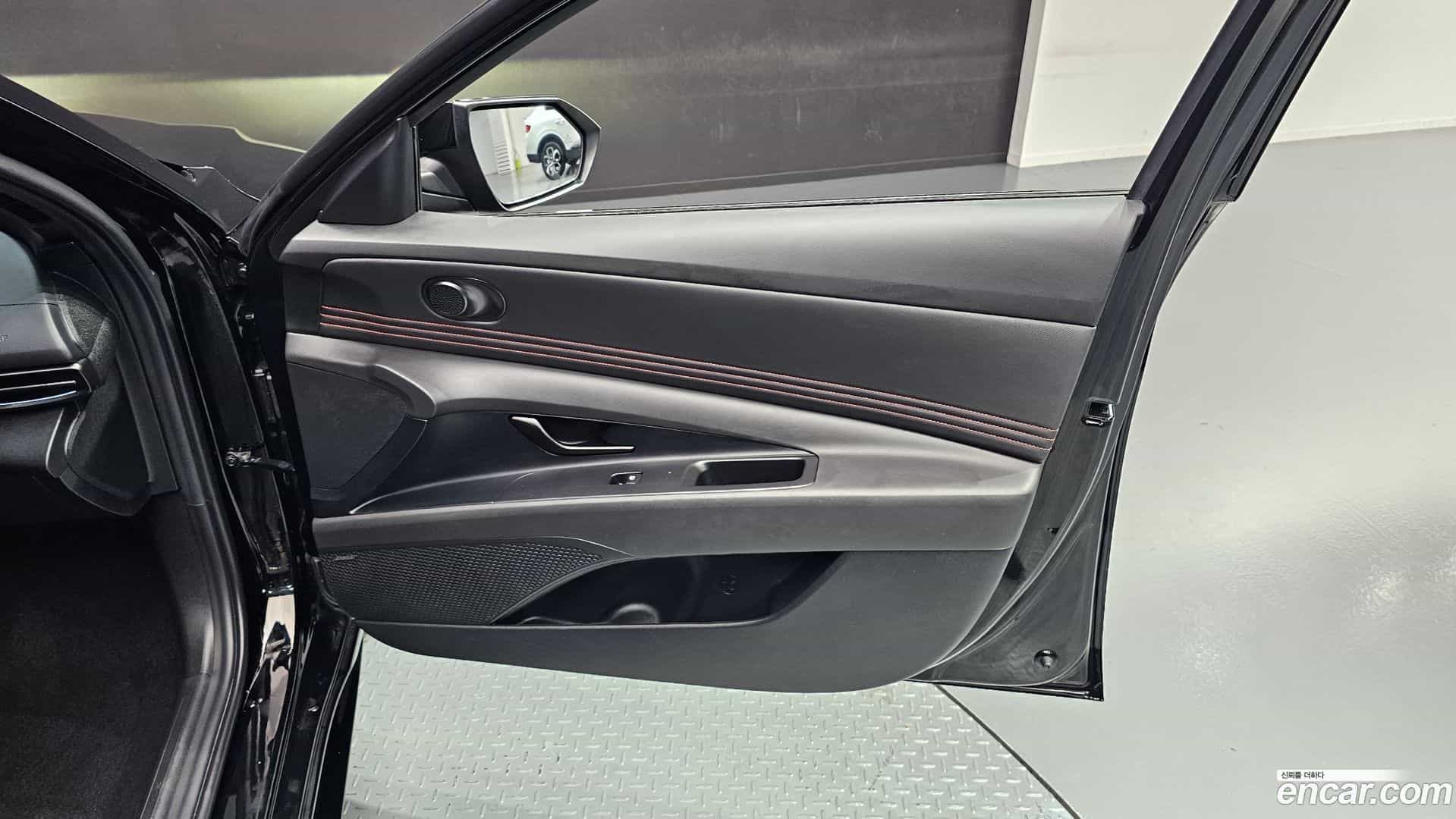 AVANTE Hyundai 2024.0-INNER-034