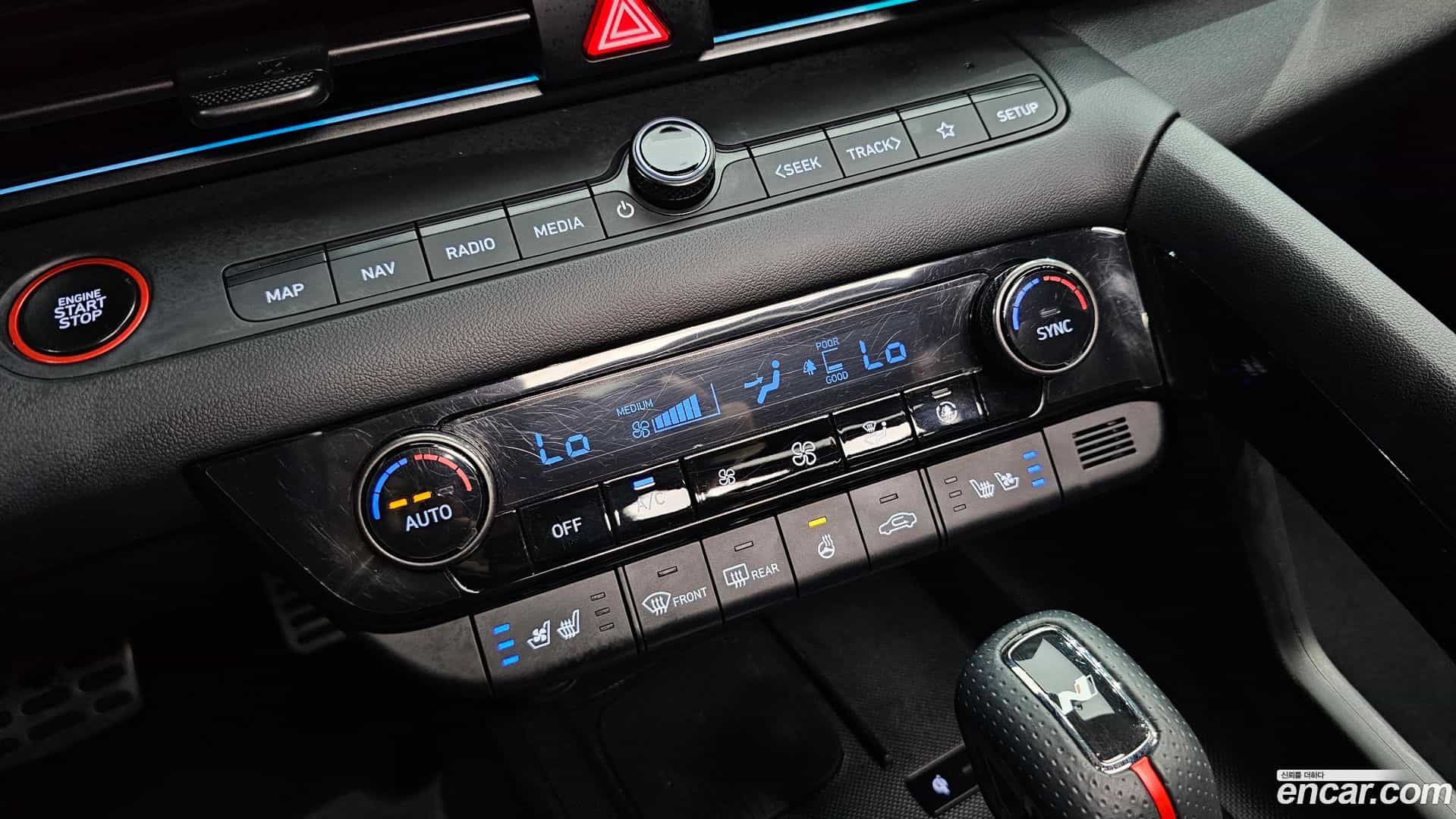 AVANTE Hyundai 2024.0-OPTION-043