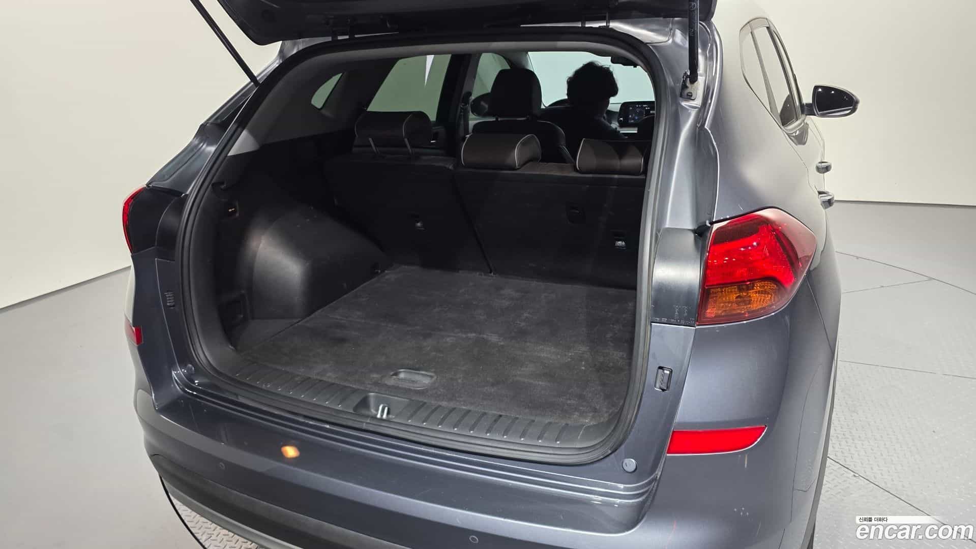 Tucson Hyundai 2019.7-OPTION-024