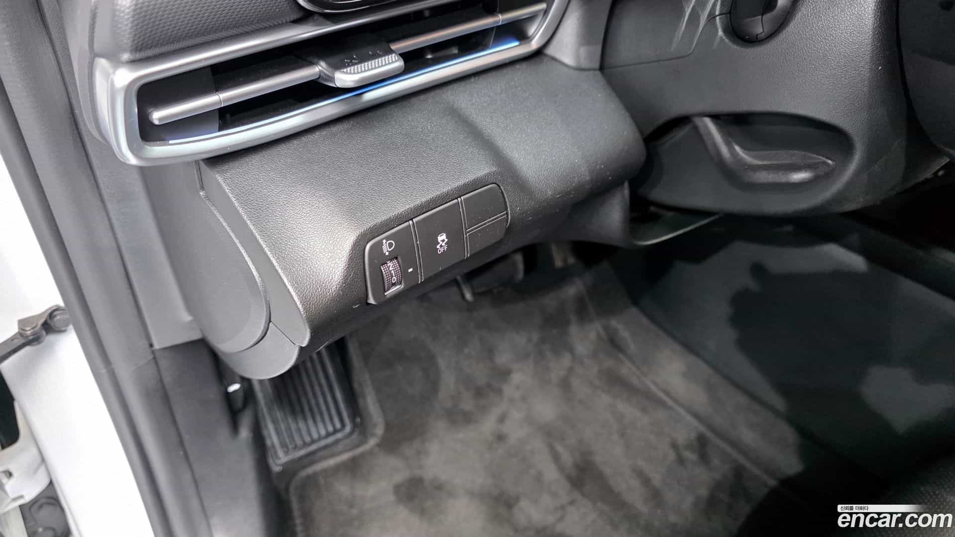 AVANTE Hyundai 2024.7-OPTION-022