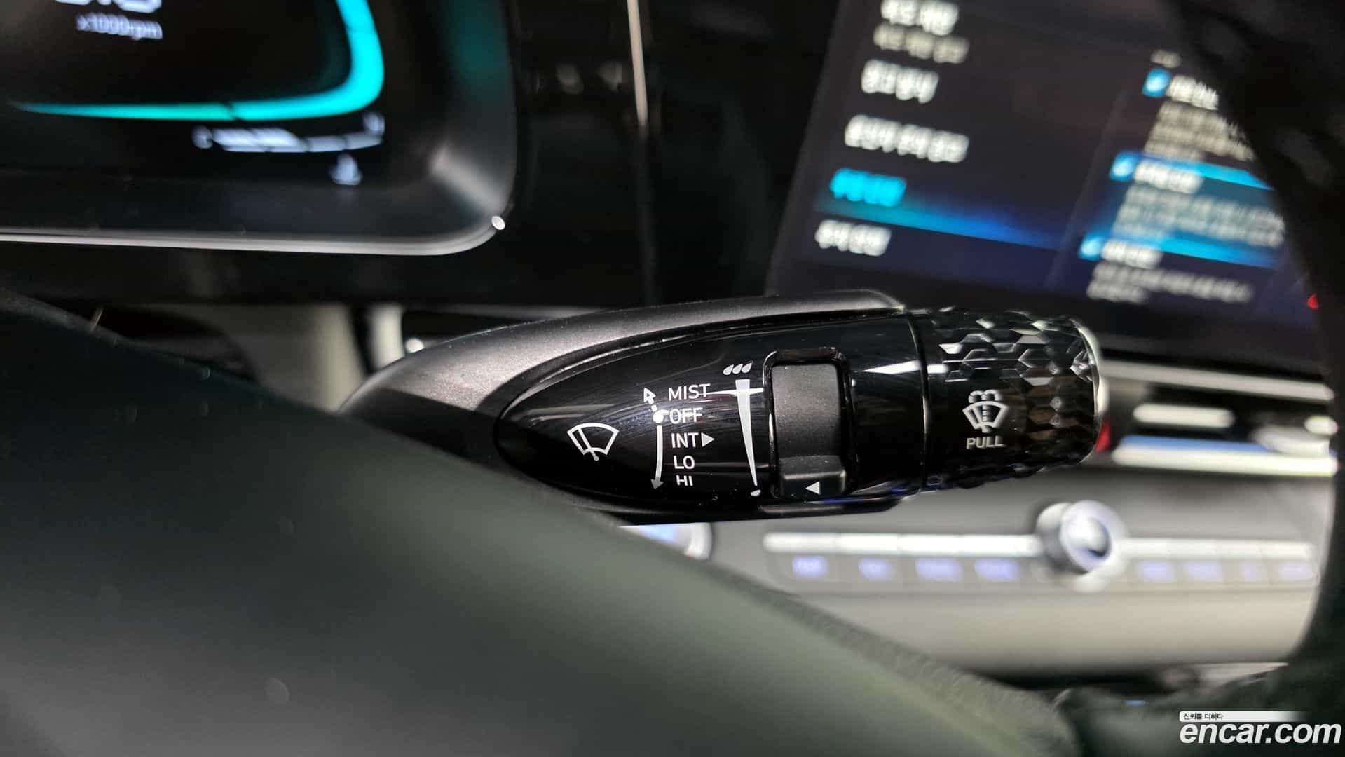 AVANTE Hyundai 2024.7-OPTION-024